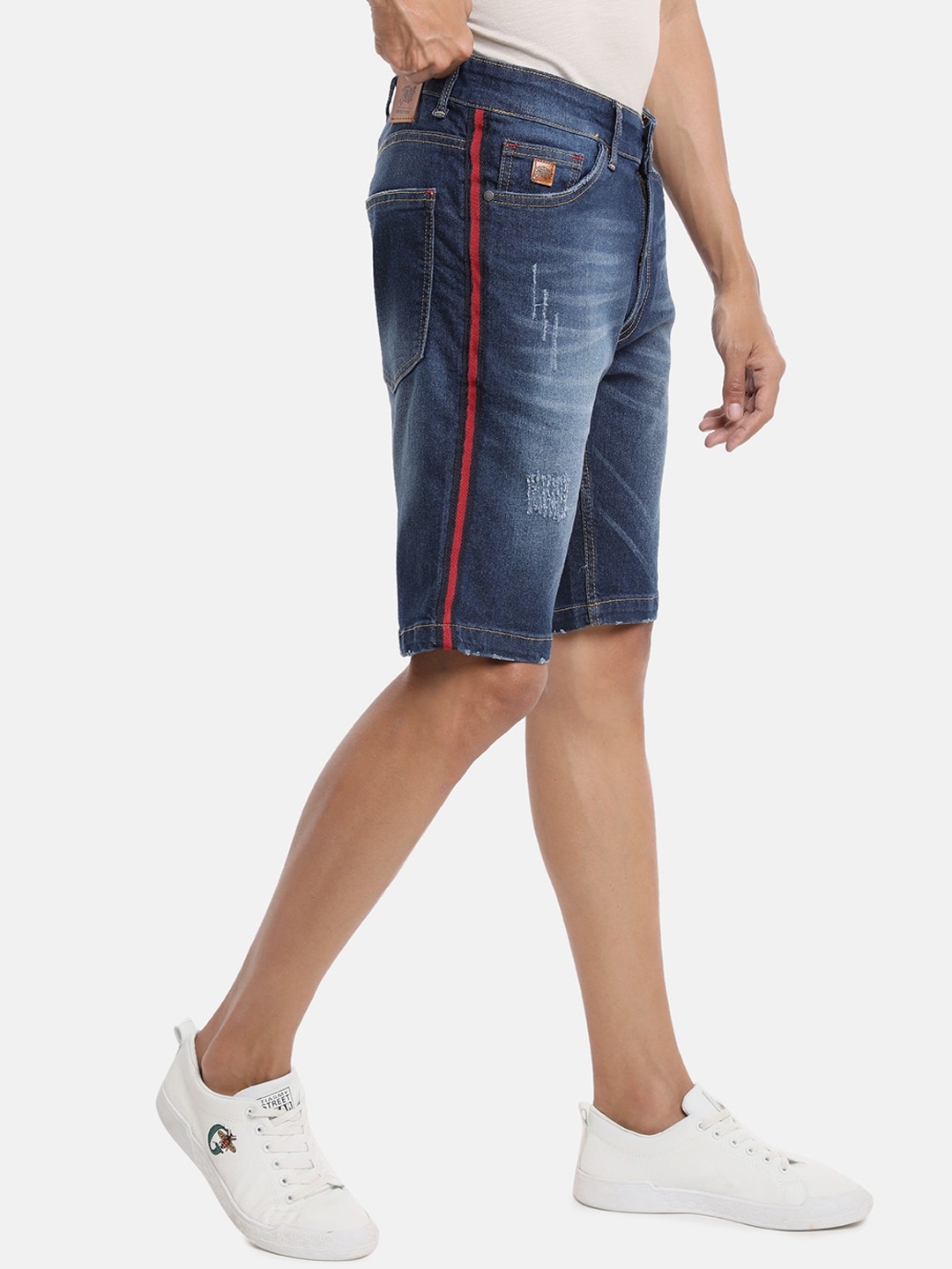 

Campus Sutra Men Navy Blue Denim Shorts