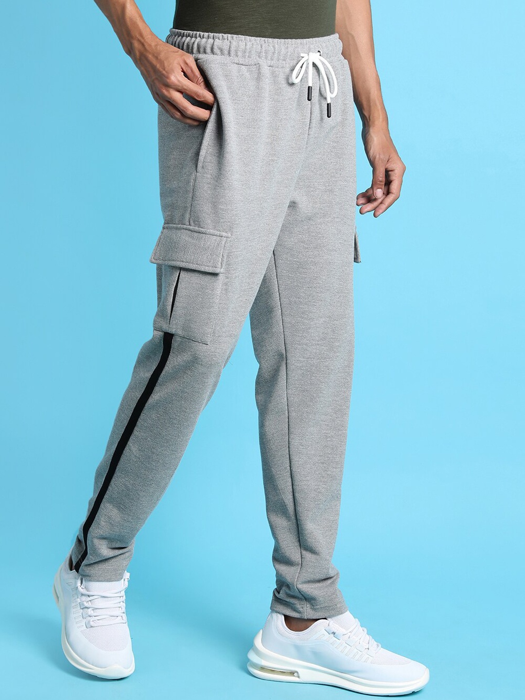 

Campus Sutra Men Grey Solid Cotton Track Pant