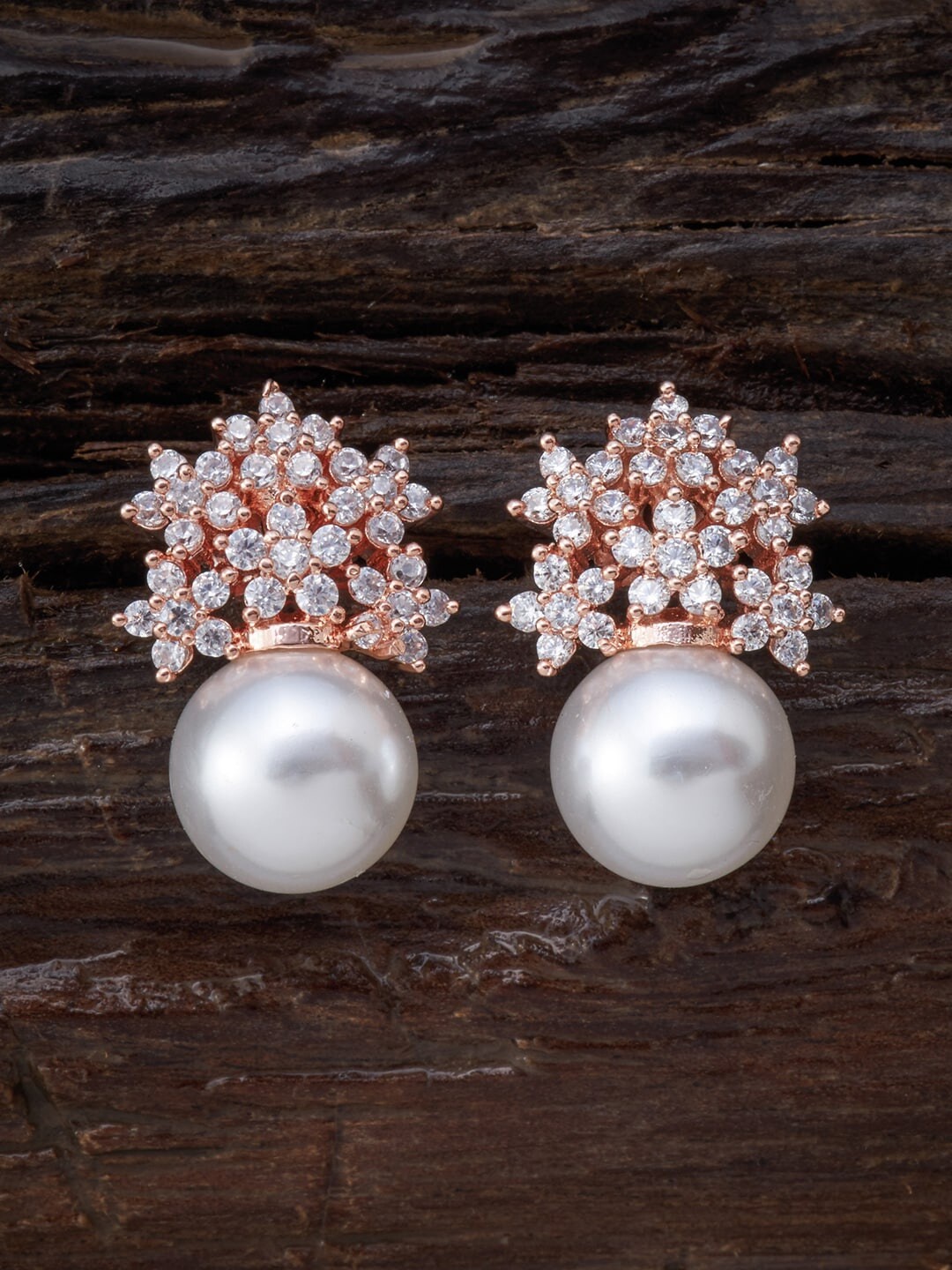 

Kushal's Fashion Jewellery White Floral Studs Earrings