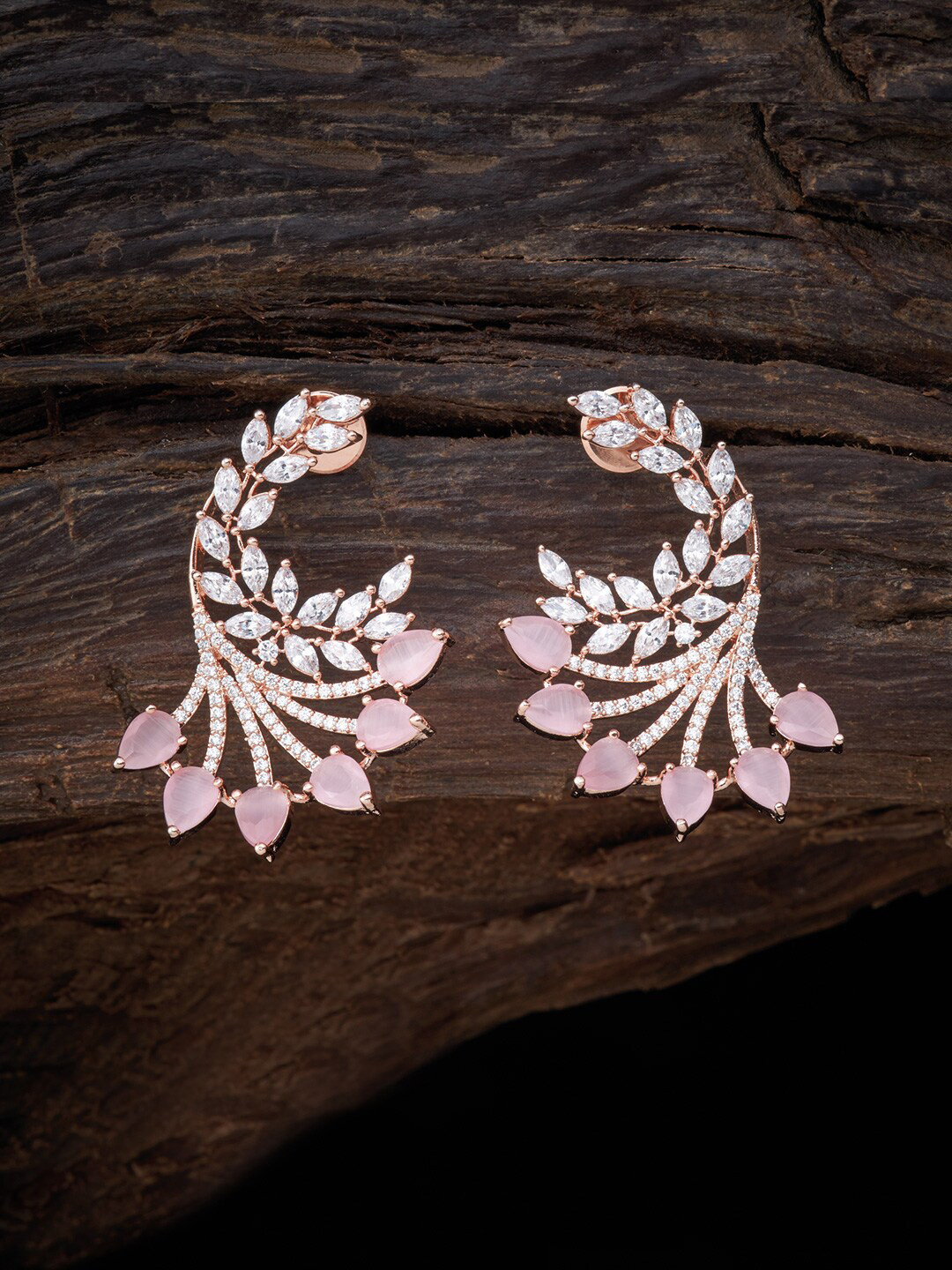 

Kushal's Fashion Jewellery Pink & White Floral Studs Earrings