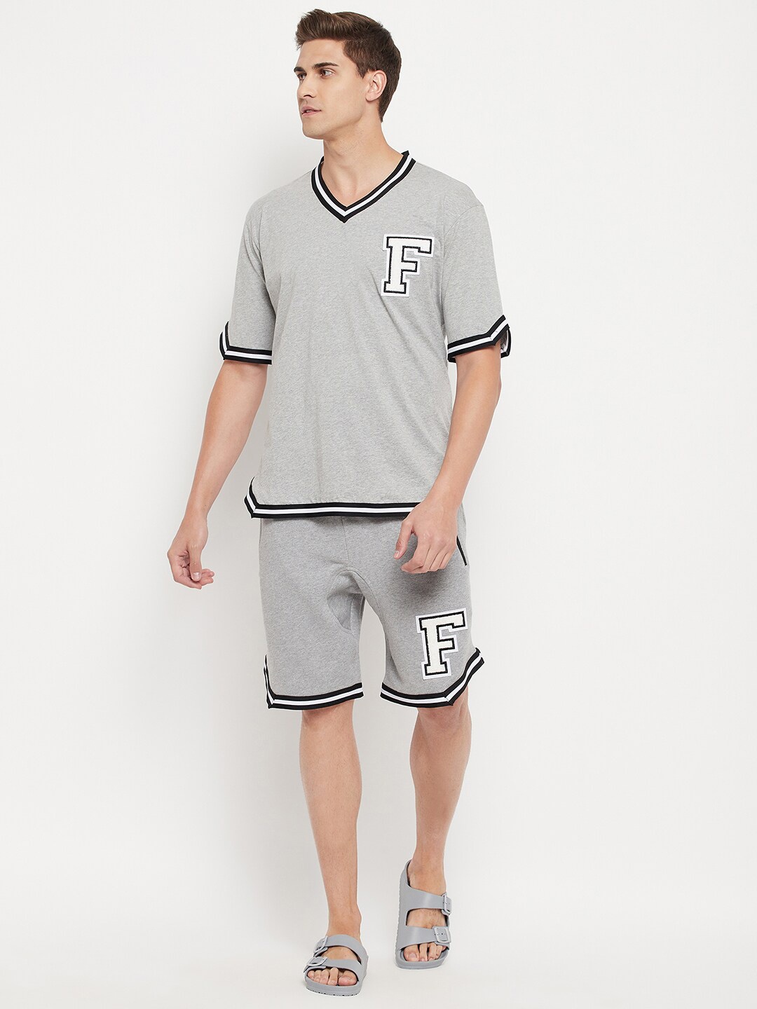 

FUGAZEE Men Grey & Black T-shirt with Shorts