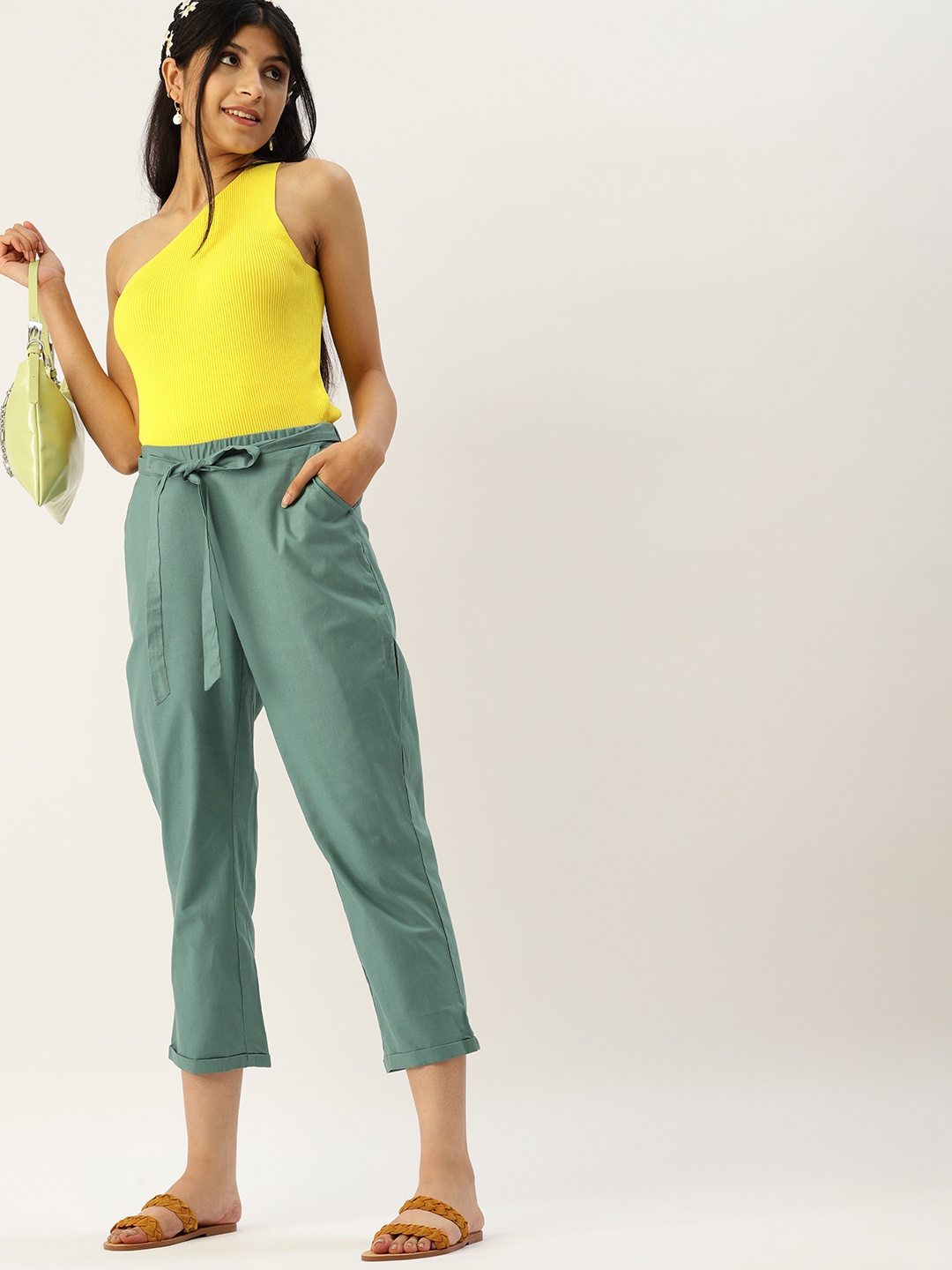

DressBerry Teen Girls Green Solid Pure Cotton Trousers
