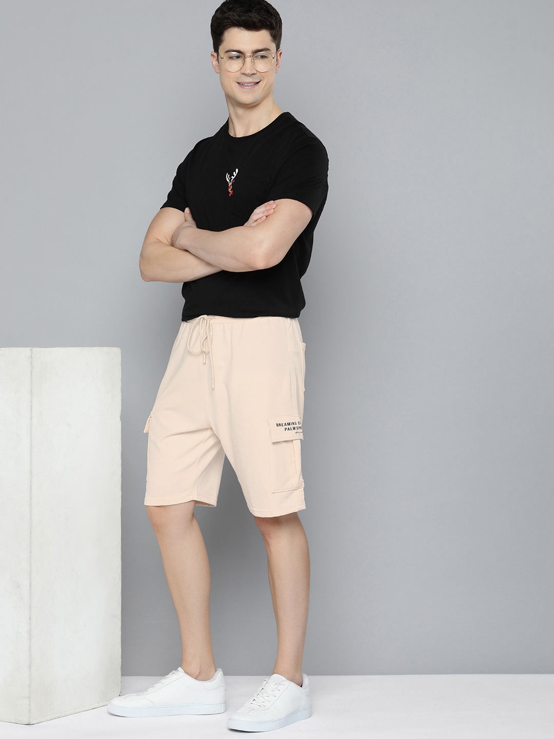 

Mast & Harbour Men Mid-Rise Shorts, Cream
