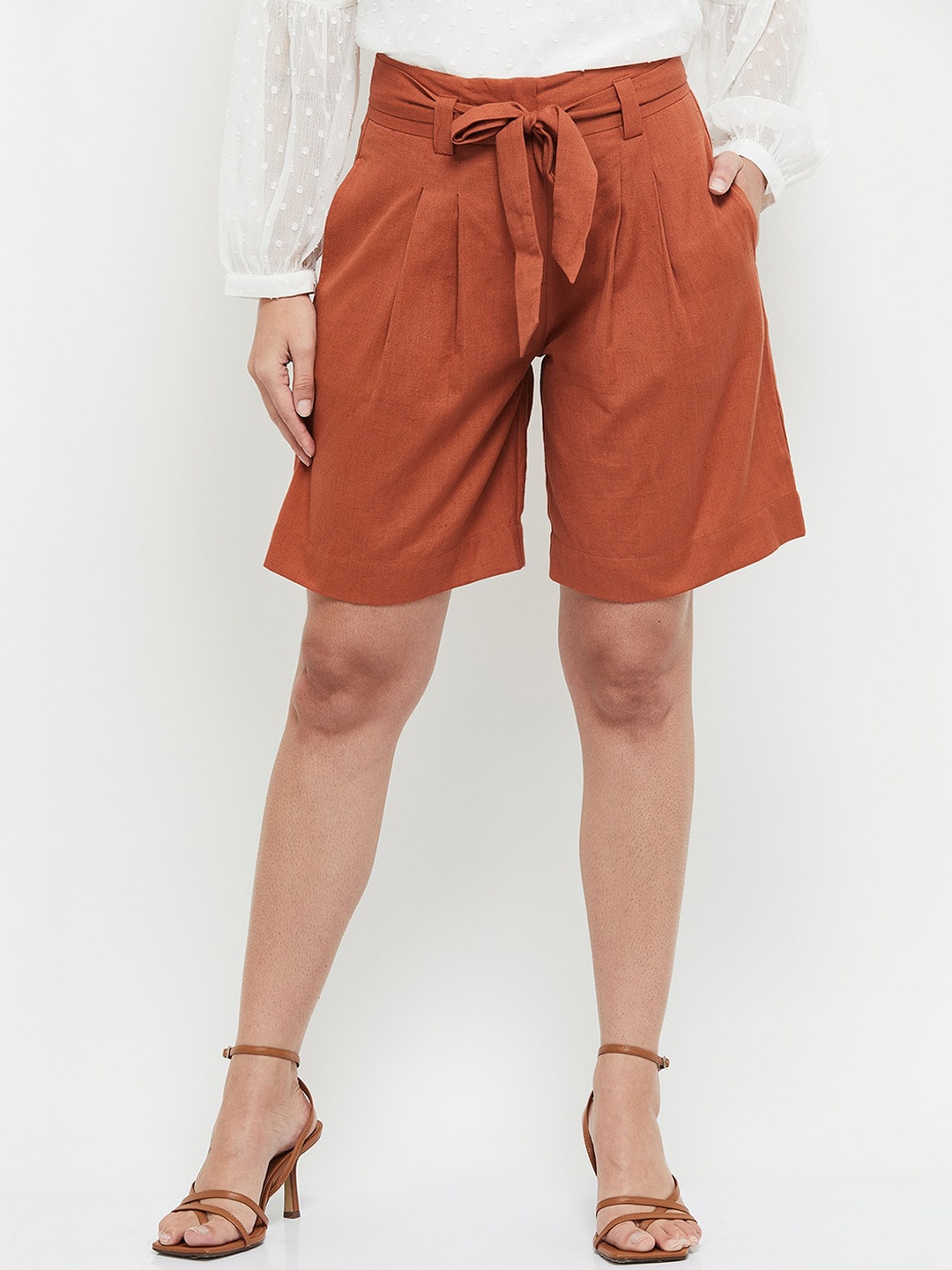 

max Women Rust Regular Fit Mid Rise Solid Waist Tie-Up Shorts