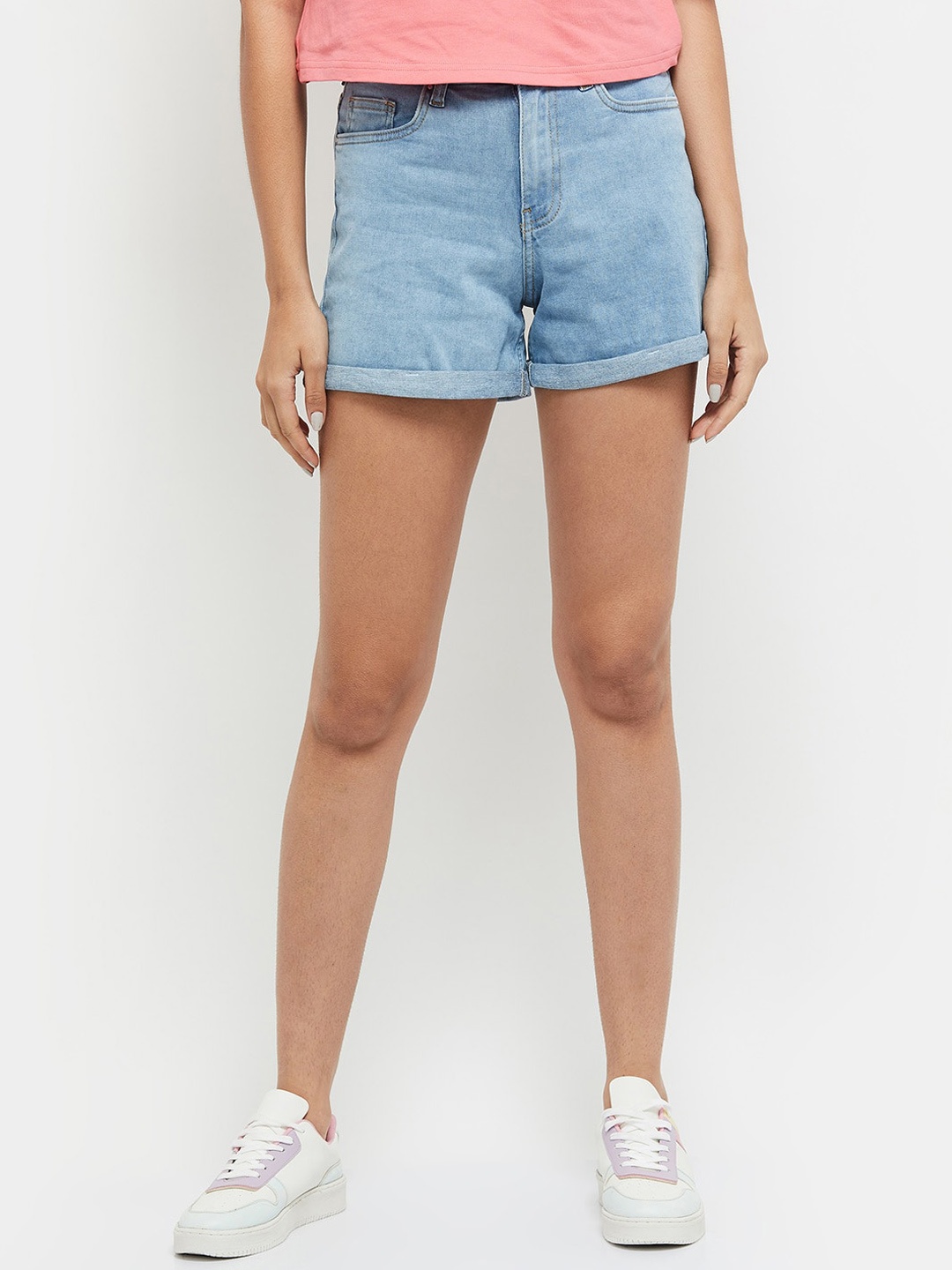 

max Women Blue Denim Shorts