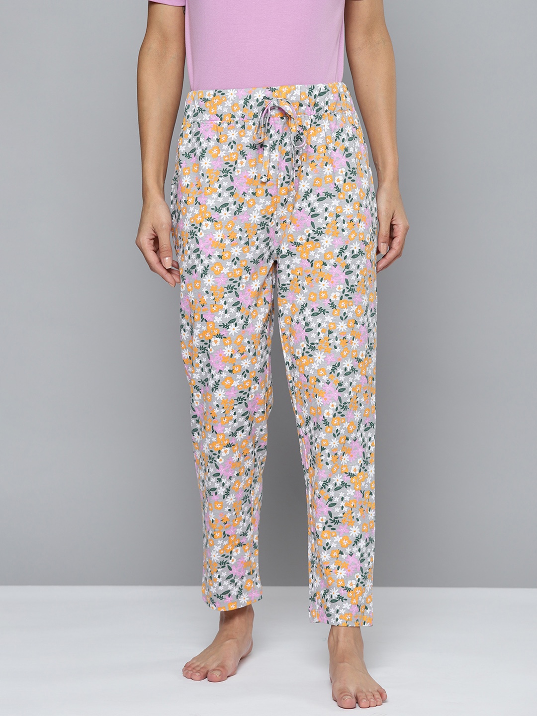 

HERE&NOW Women Black & Orange Floral Print Pure Cotton Lounge Pants, Grey melange