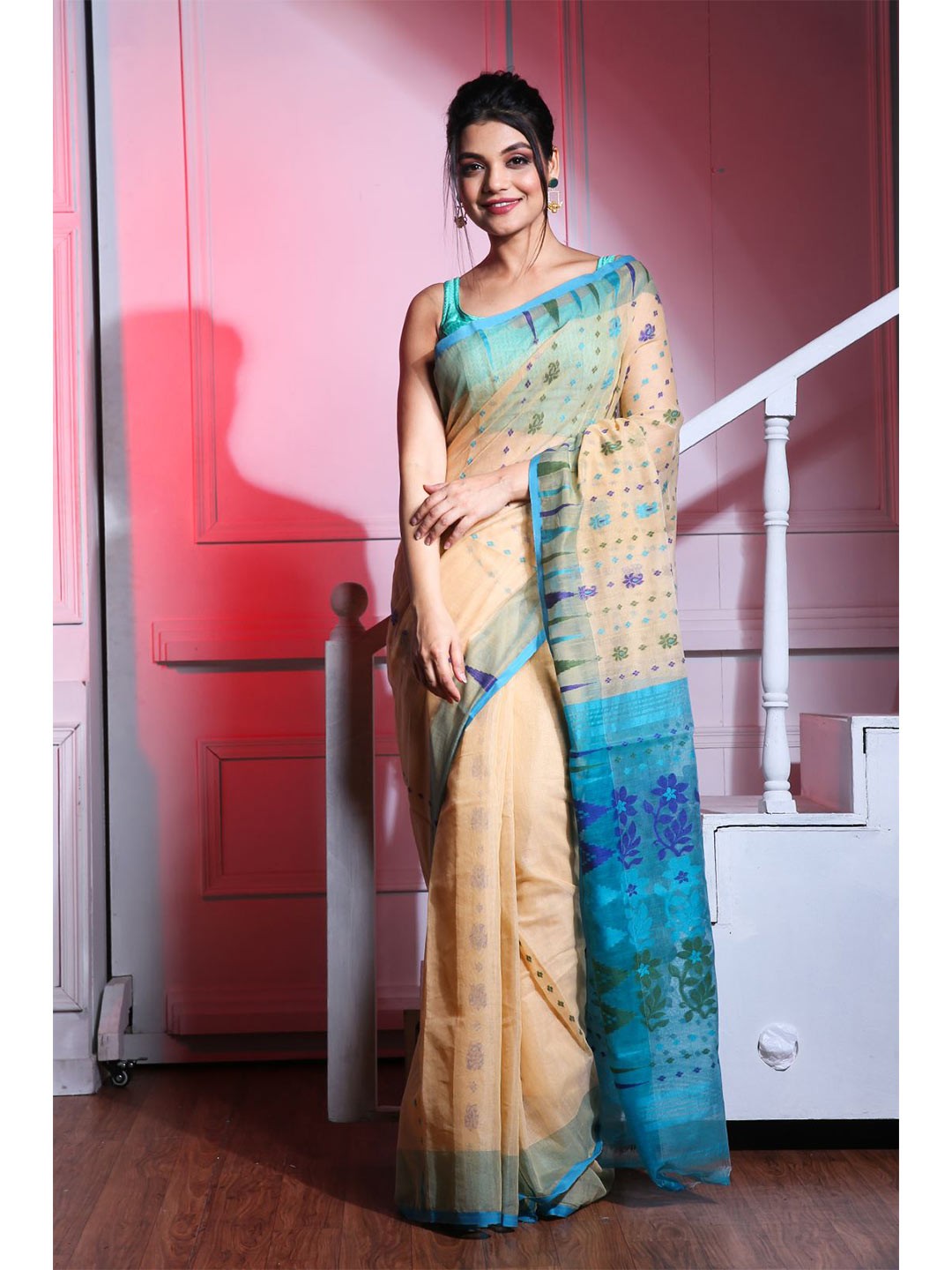 

Charukriti Beige & Blue Woven Design Silk Cotton Jamdani Saree