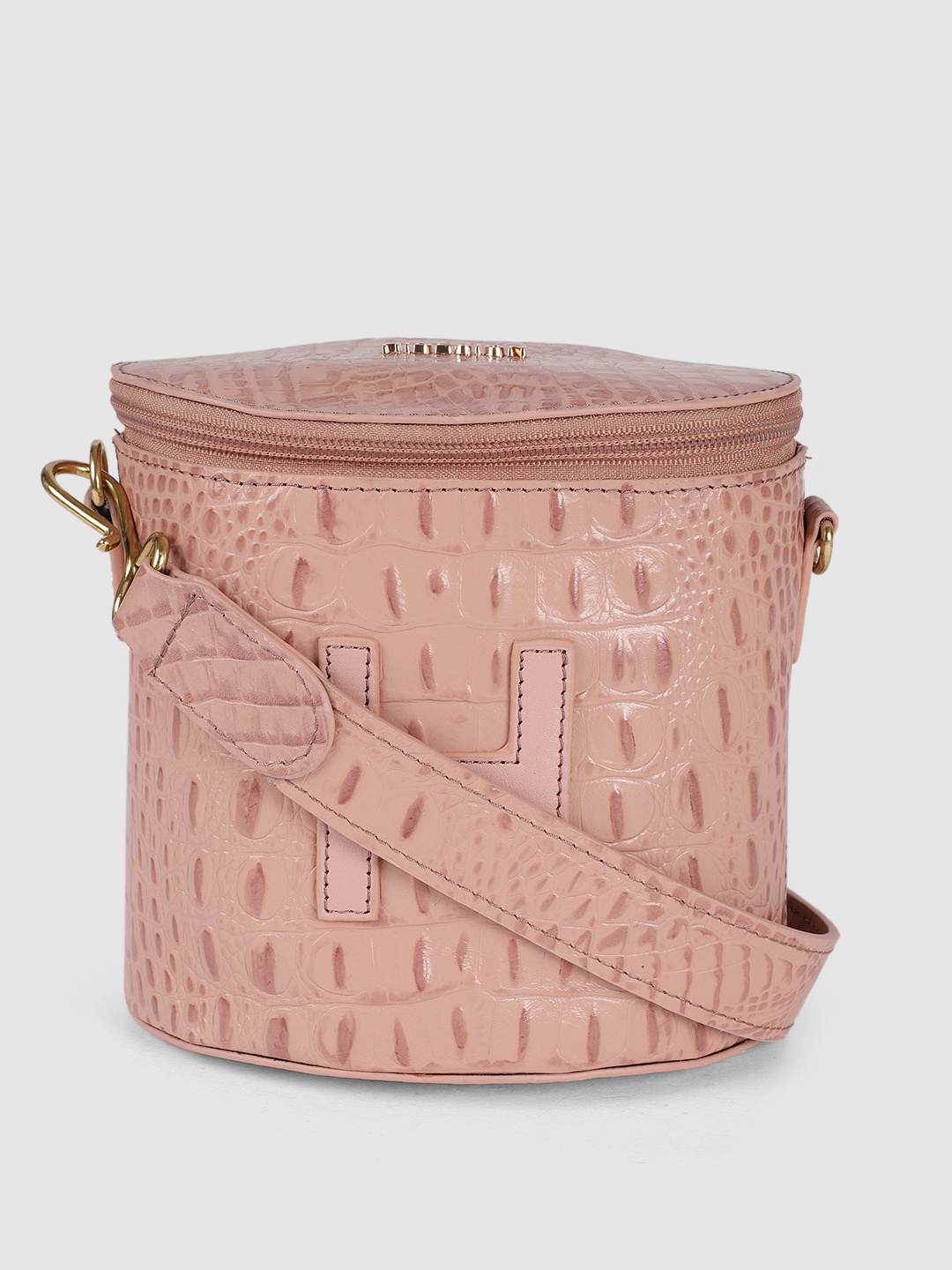 

Hidesign Pink Textured Leather Sling Bag