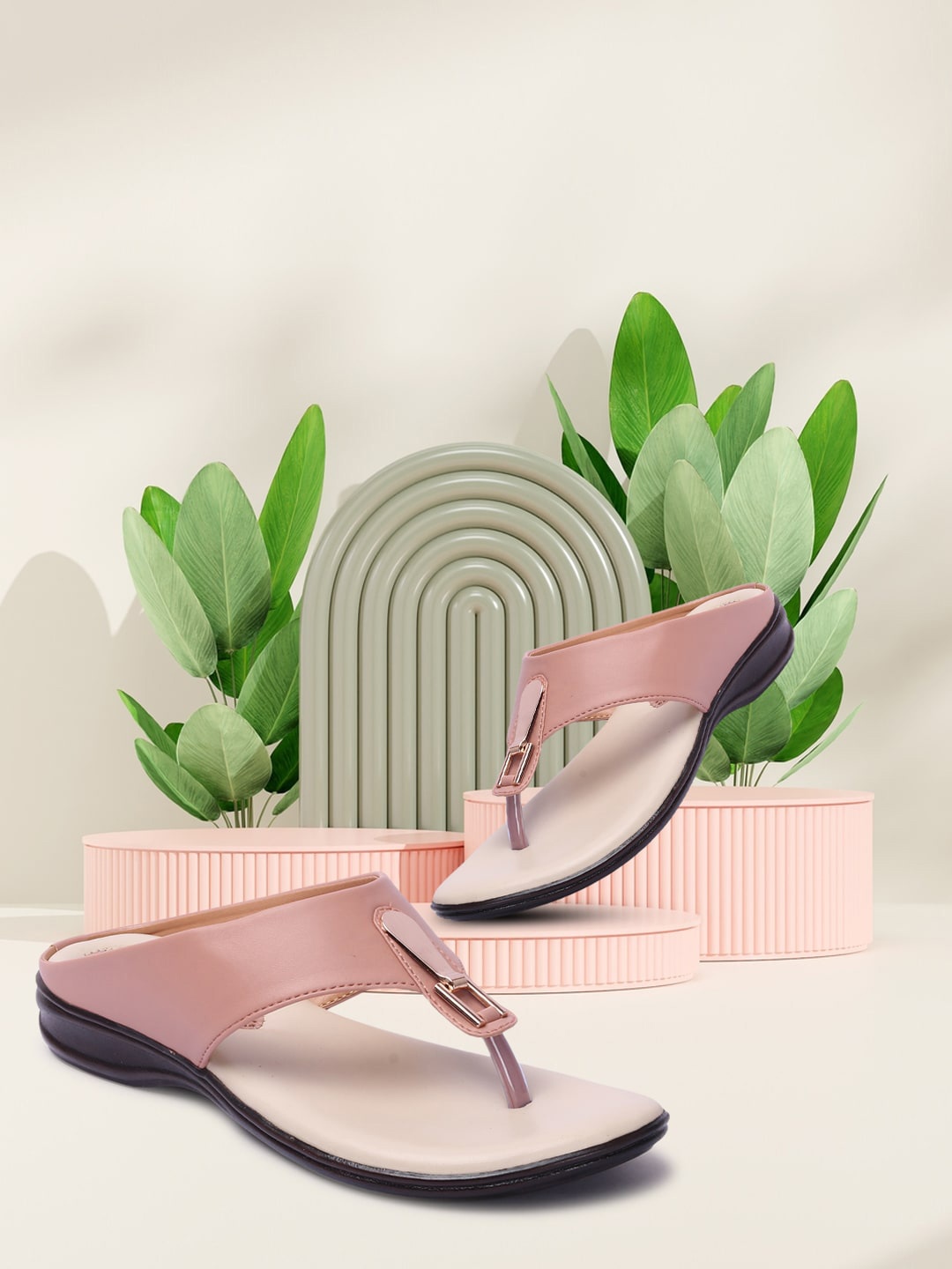 

Longwalk Women Peach-Coloured Open Toe Flats