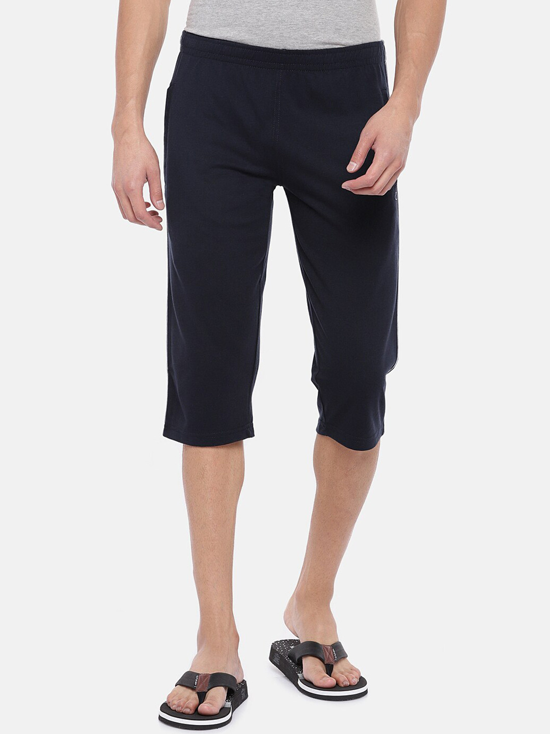 

Sweet Dreams Men Navy-Blue Solid Lounge Capris