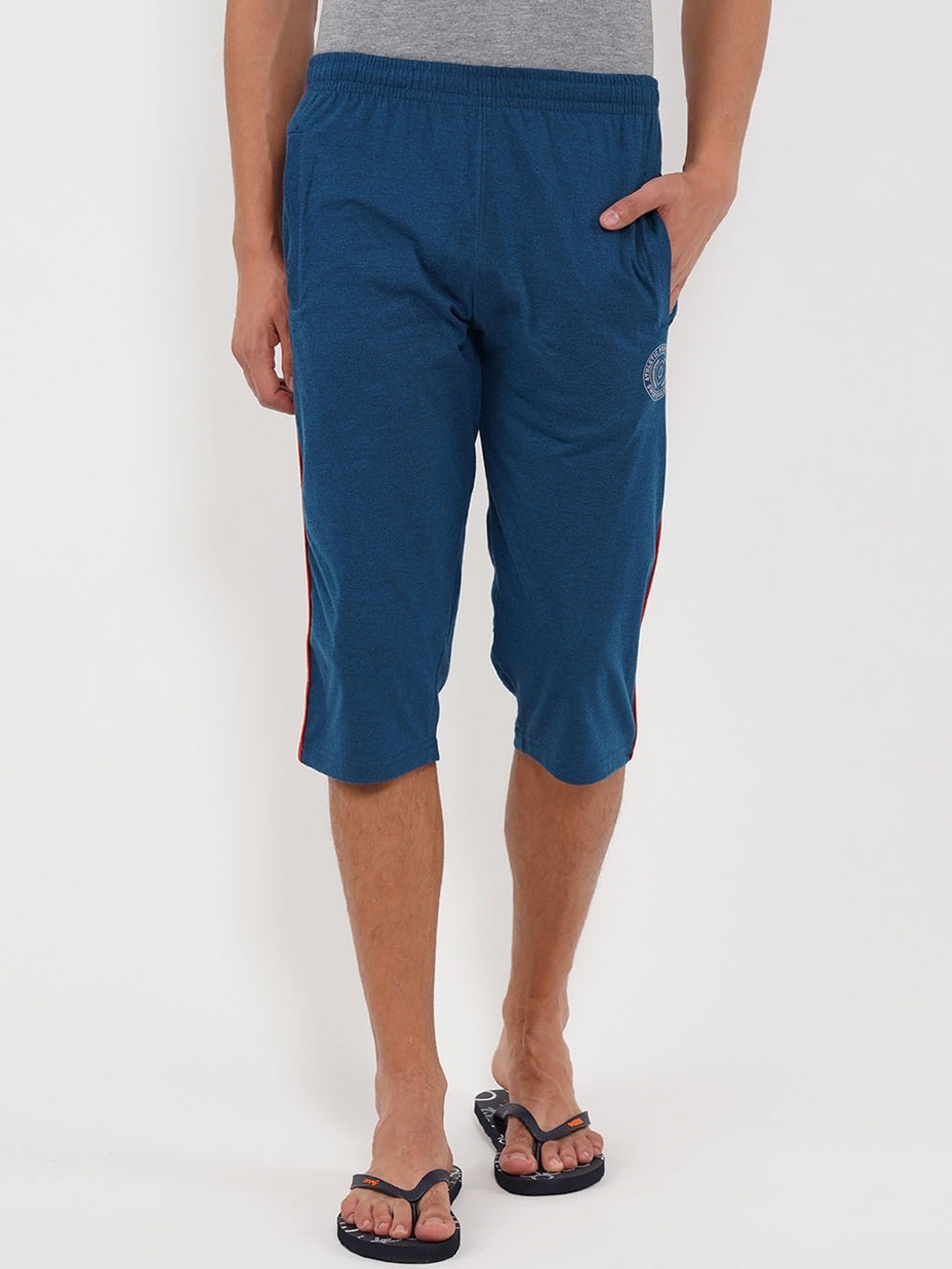 

Sweet Dreams Men Navy Blue Solid Cotton Lounge Capri