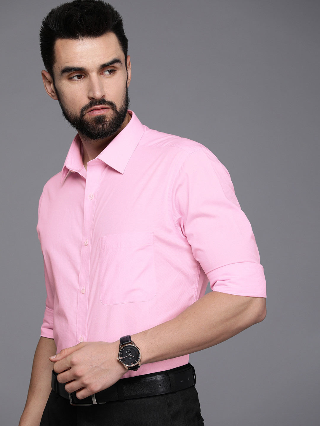 

Raymond Men Pink Solid Slim Fit Pure Cotton Formal Shirt