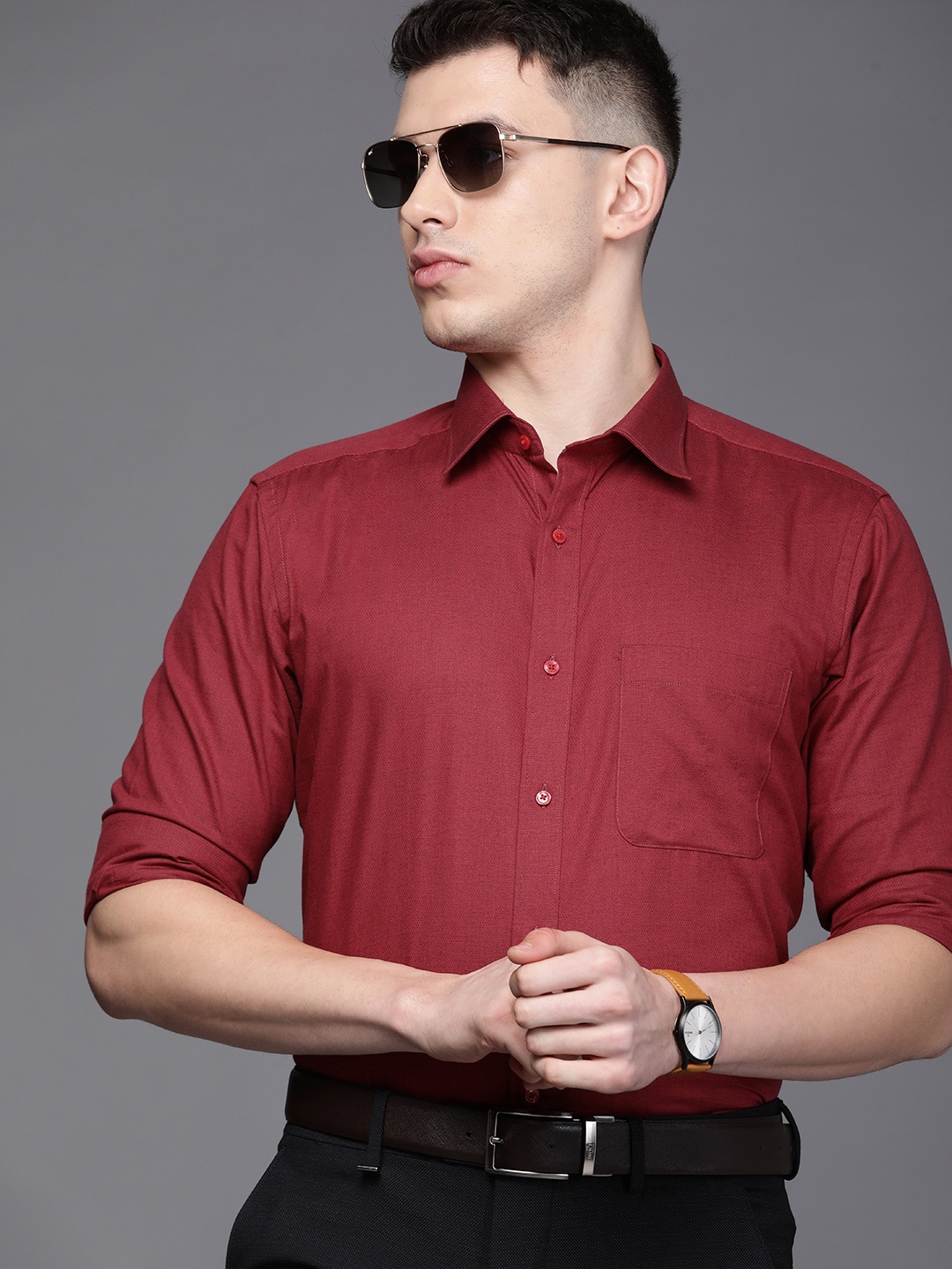 

Raymond Men Maroon Self Design Slim Fit Pure Cotton Formal Shirt