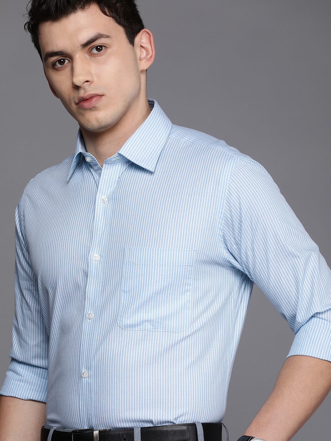 

Raymond Men Blue Striped Slim Fit Formal Shirt