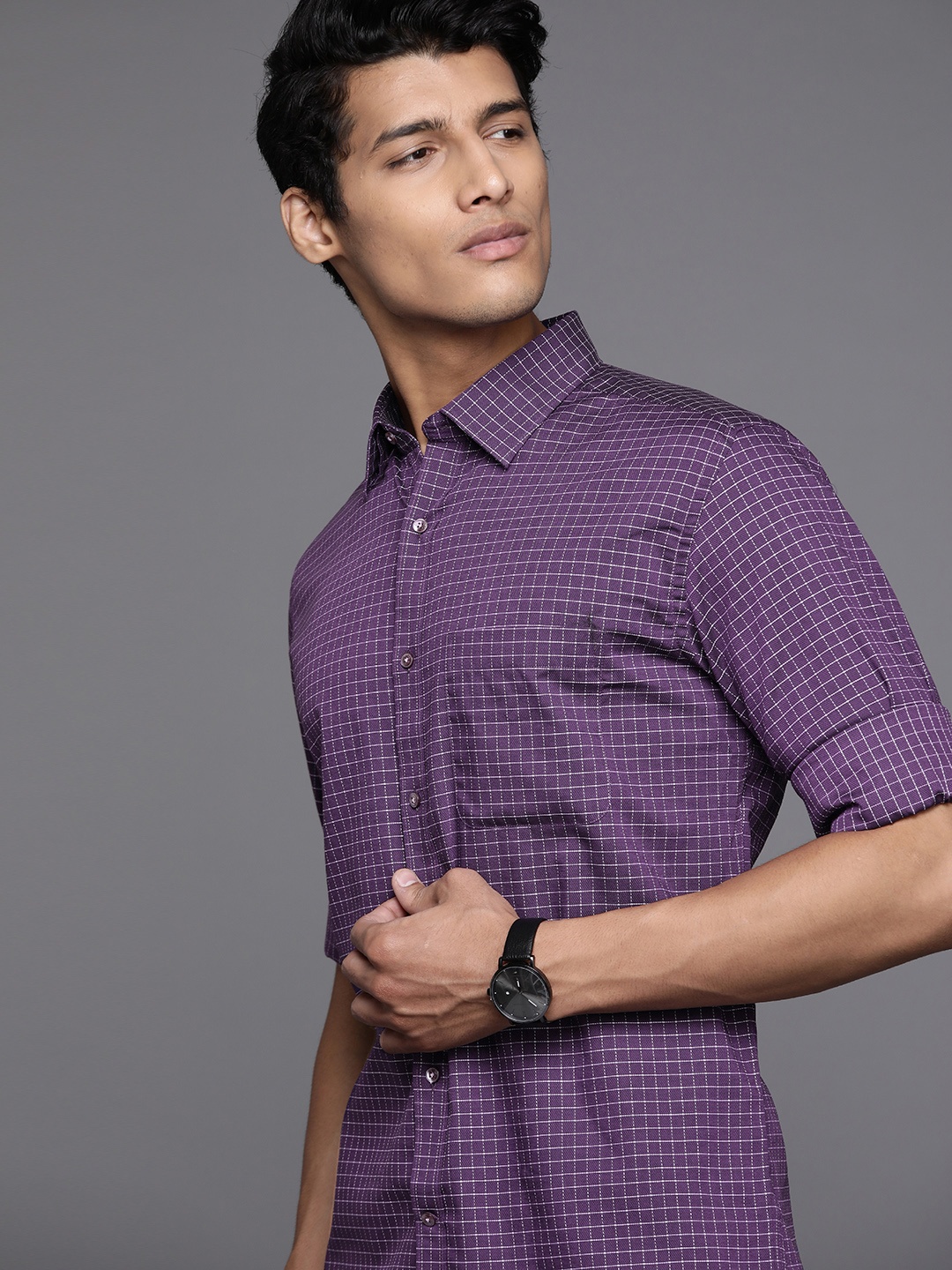 

Raymond Men Purple Slim Fit Pure Cotton Checked Casual Shirt