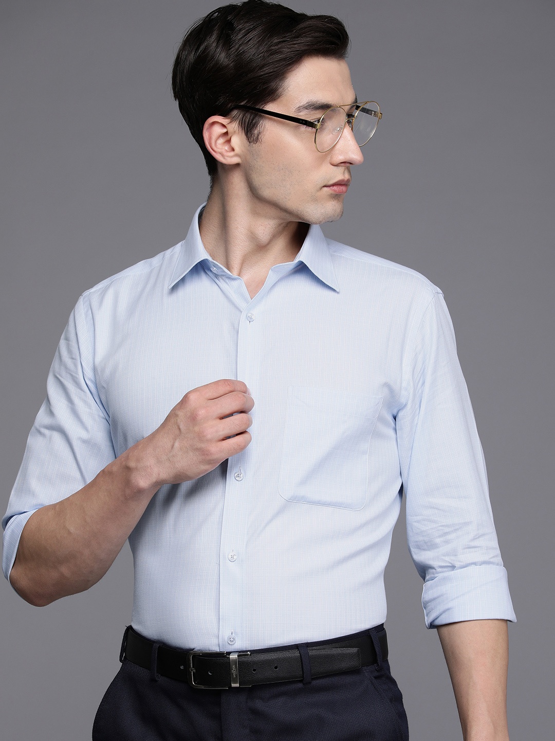

Raymond Men Blue Slim Fit Checked Pure Cotton Formal Shirt