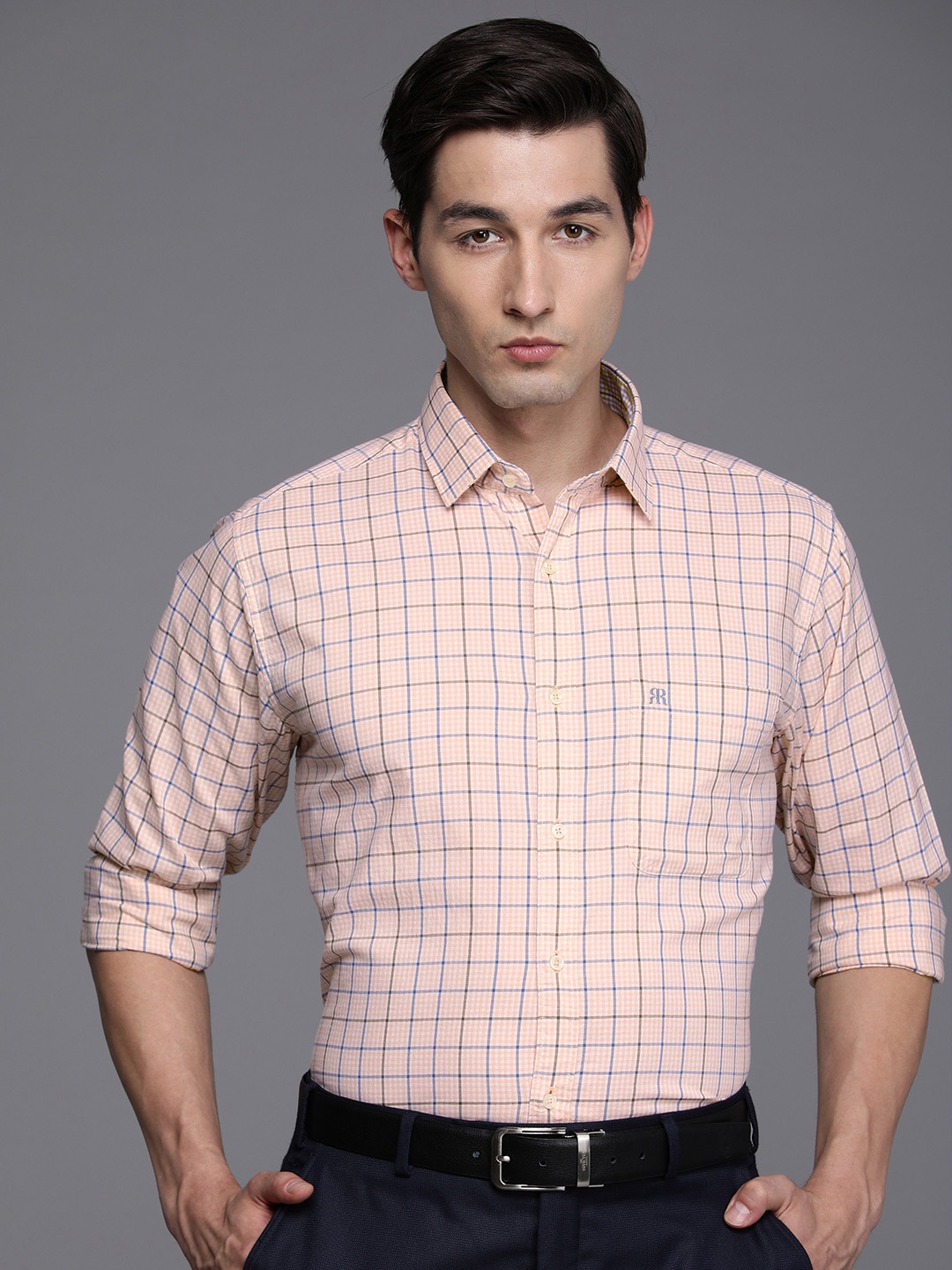 

Raymond Men Peach-Coloured & Blue Slim Fit Checked Pure Cotton Formal Shirt