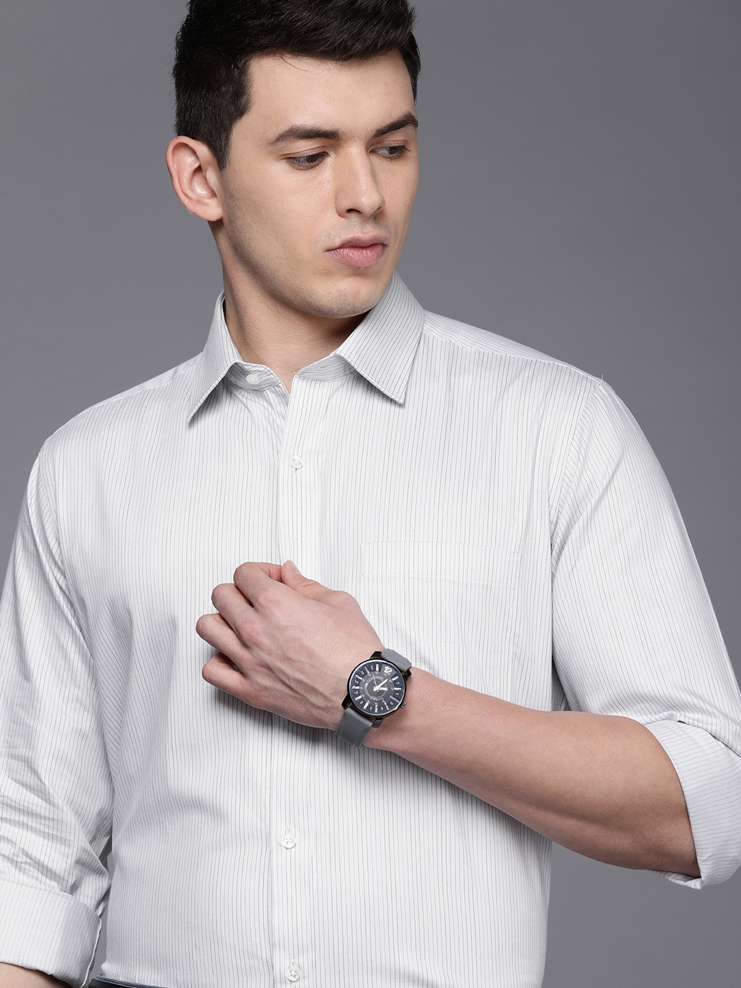 

Raymond Men Grey & Blue Slim Fit Striped Pure Cotton Formal Shirt