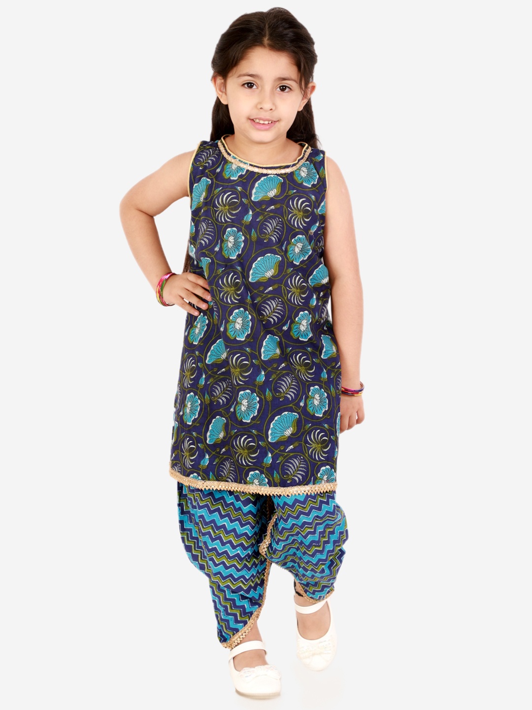 

Superminis Girls Navy Blue Floral Printed Panelled Pure Cotton Kurti with Salwar