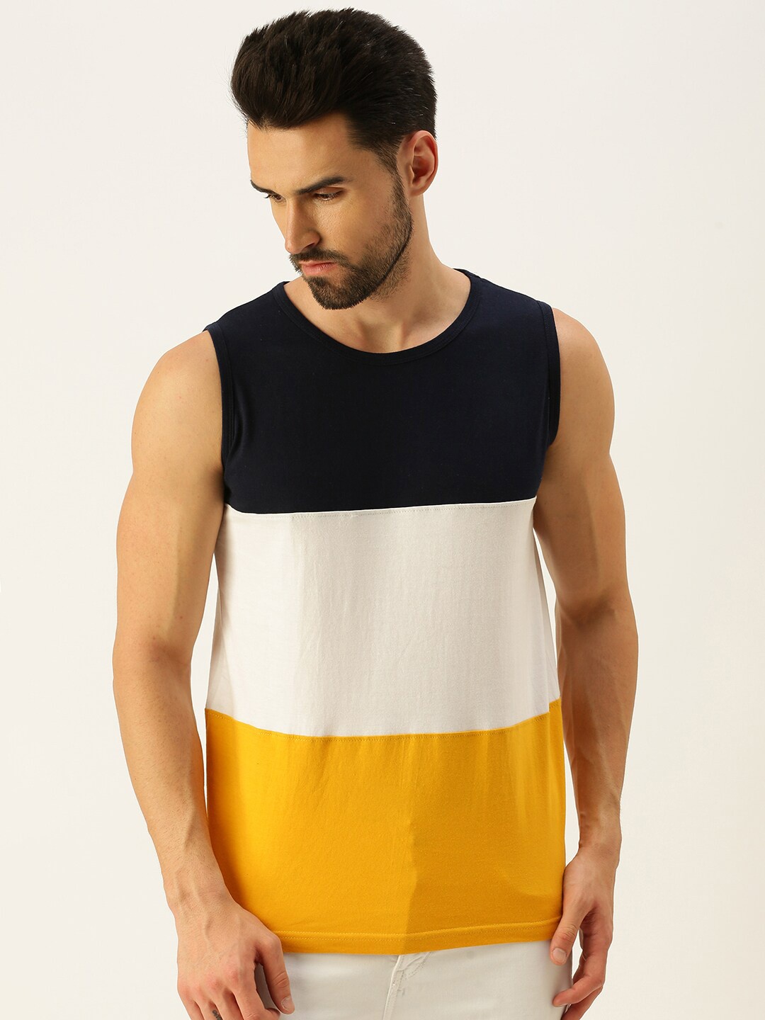 

VEIRDO Men Yellow & White Colourblocked Cotton T-shirt