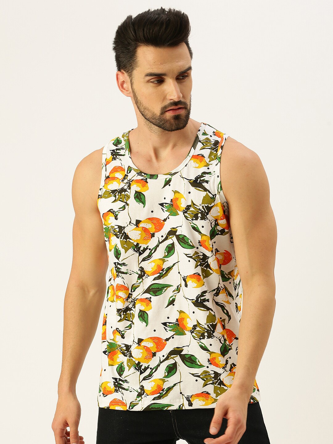 

VEIRDO Men White & Green Printed Cotton T-shirt