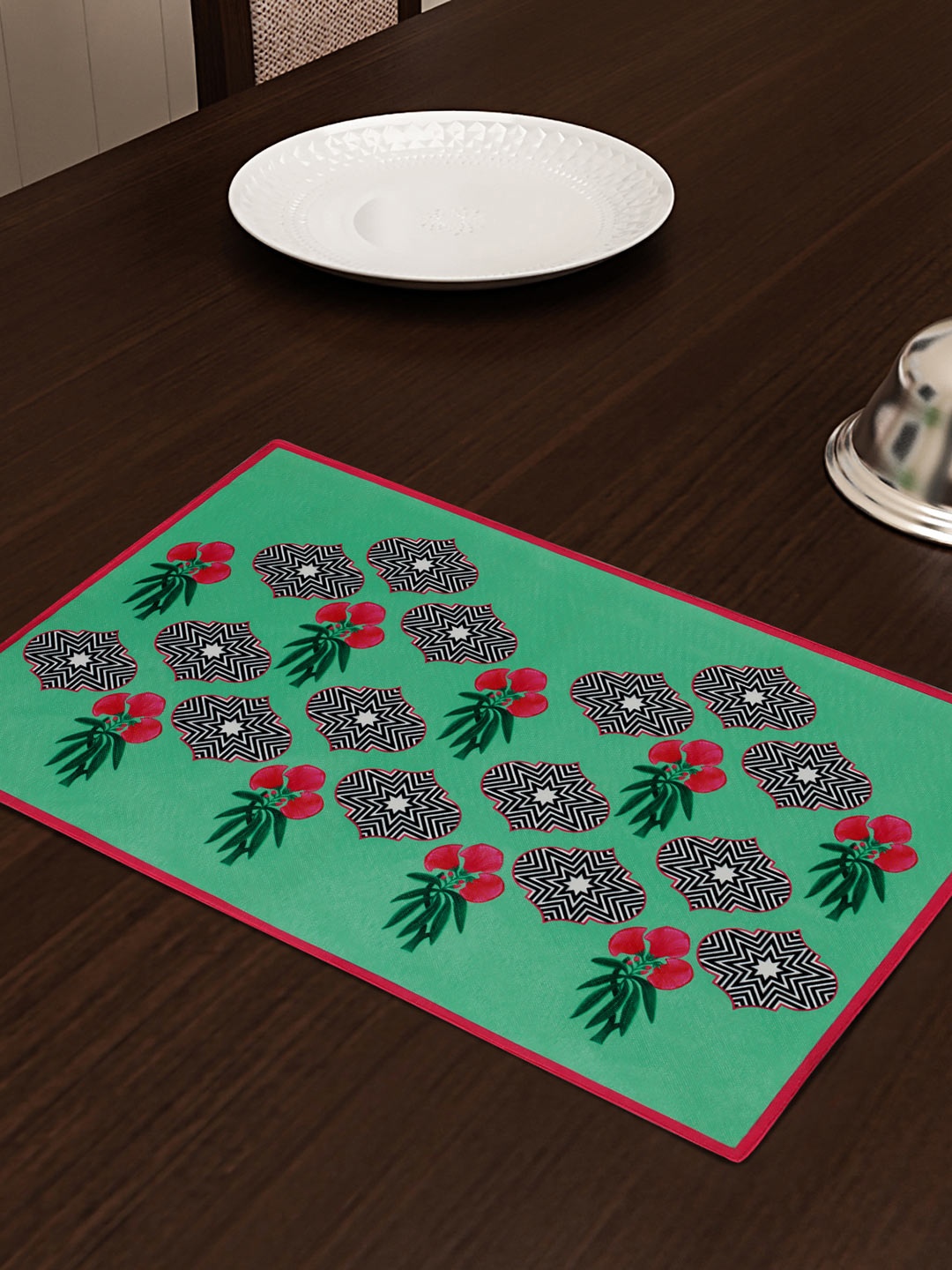 

SEJ by Nisha Gupta Green Set of 6 Printed Table Placemats