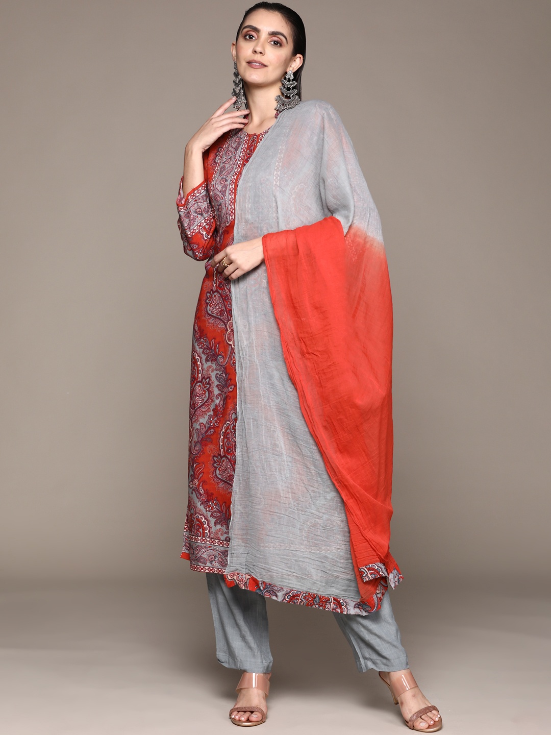 

aarke Ritu Kumar Women Red Ethnic Motifs Printed Kurta with Palazzos & With Dupatta