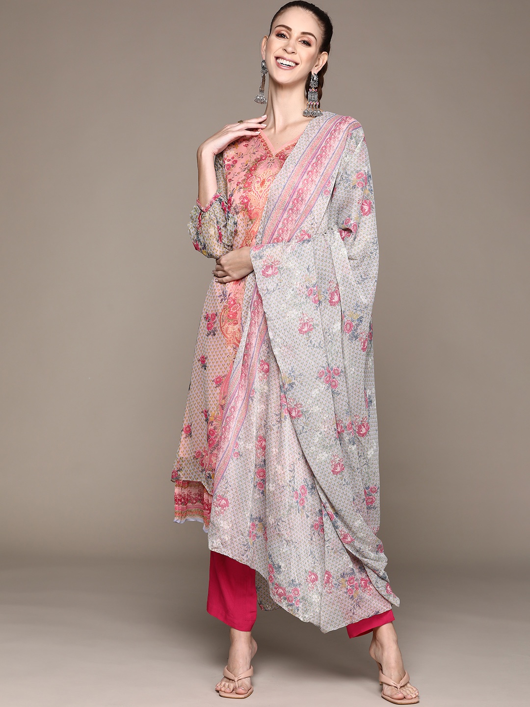

aarke Ritu Kumar Women Pink Floral Printed Kurta with Trousers & With Dupatta