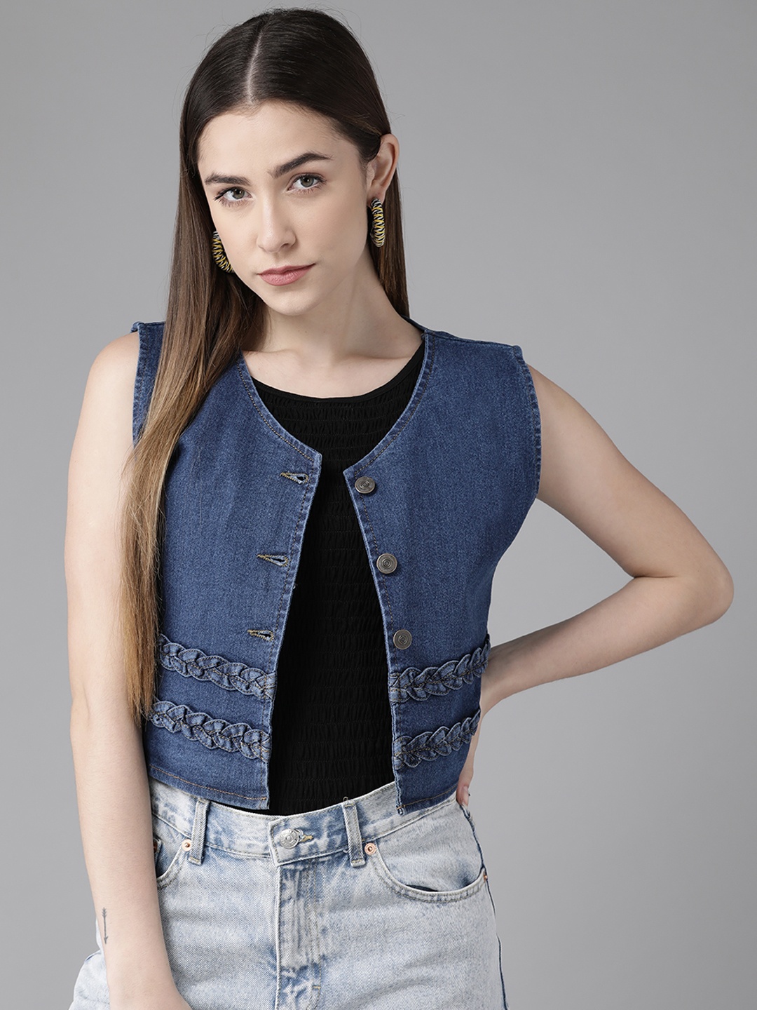 

KASSUALLY Women Blue Crop Button Shrug