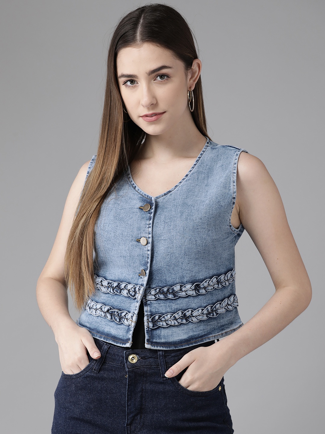 

KASSUALLY Women Blue Crop Button Shrug