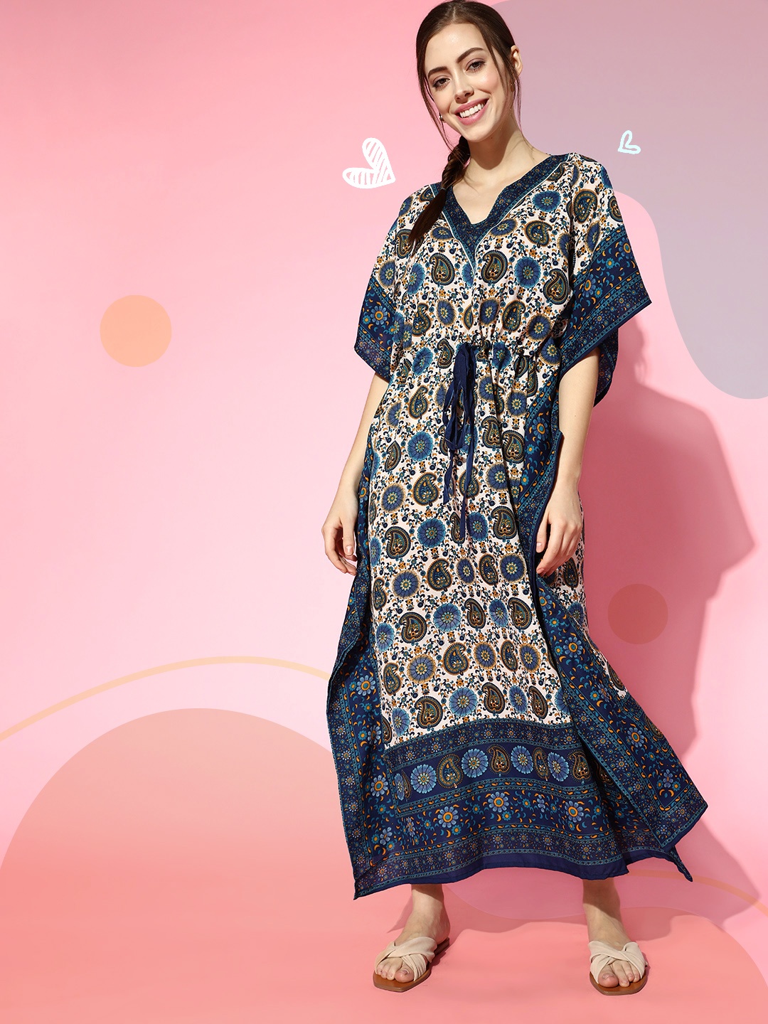 

Vemante Off-White Ethnic Motifs Bohemian Eclectic Nightdress