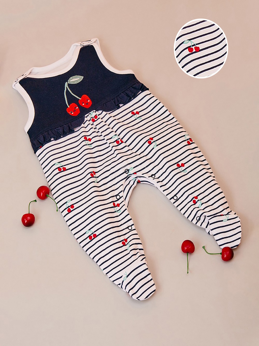 

MiArcus Girls White & Black Striped Round Neck Cotton Sleepsuit