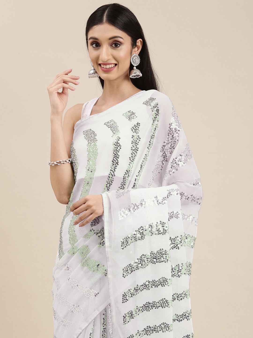 

VAIRAGEE White Embellished Sequinned Saree