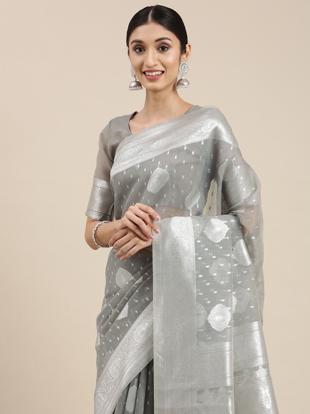 

VAIRAGEE Grey & Silver-Toned Ethnic Motifs Zari Silk Cotton Saree
