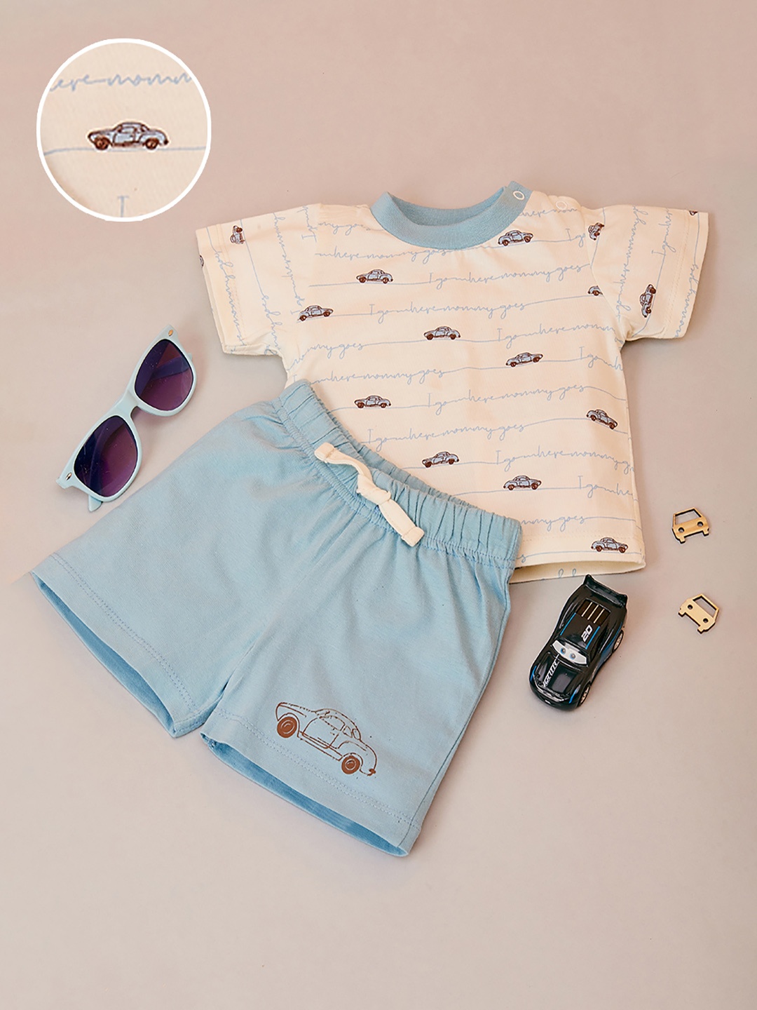 

MiArcus Boys Cream-Coloured & Blue Printed Pure Cotton T-shirt with Shorts