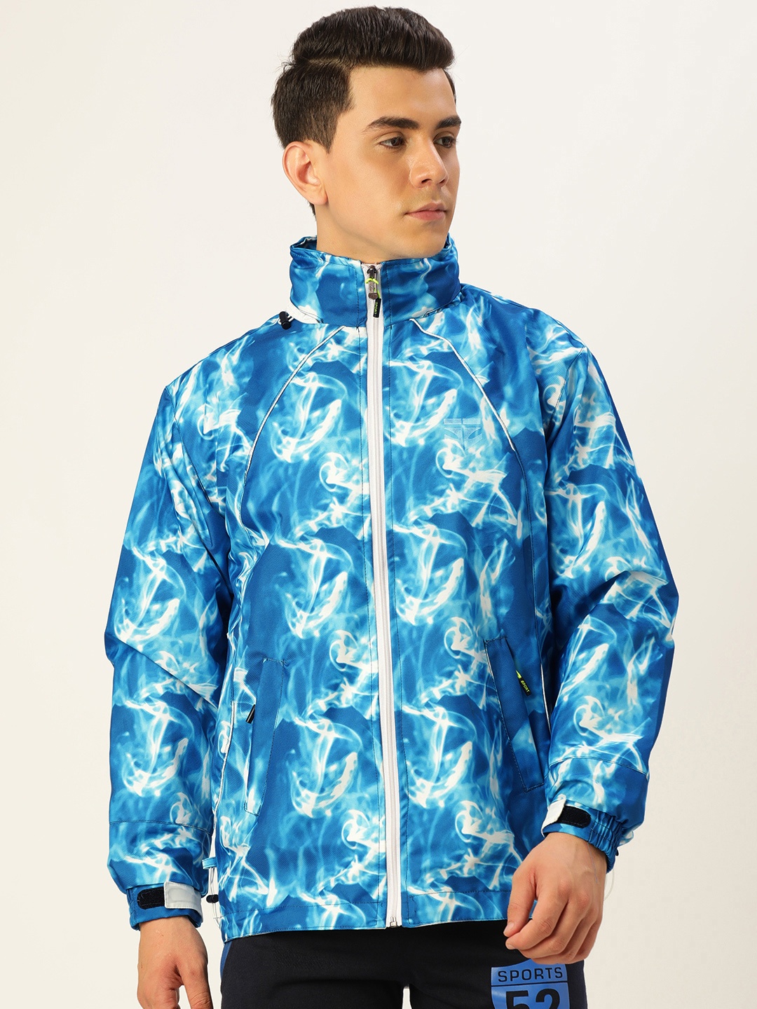 

Sports52 wear Men Blue & White Printed Foldable Hood Rain Jacket