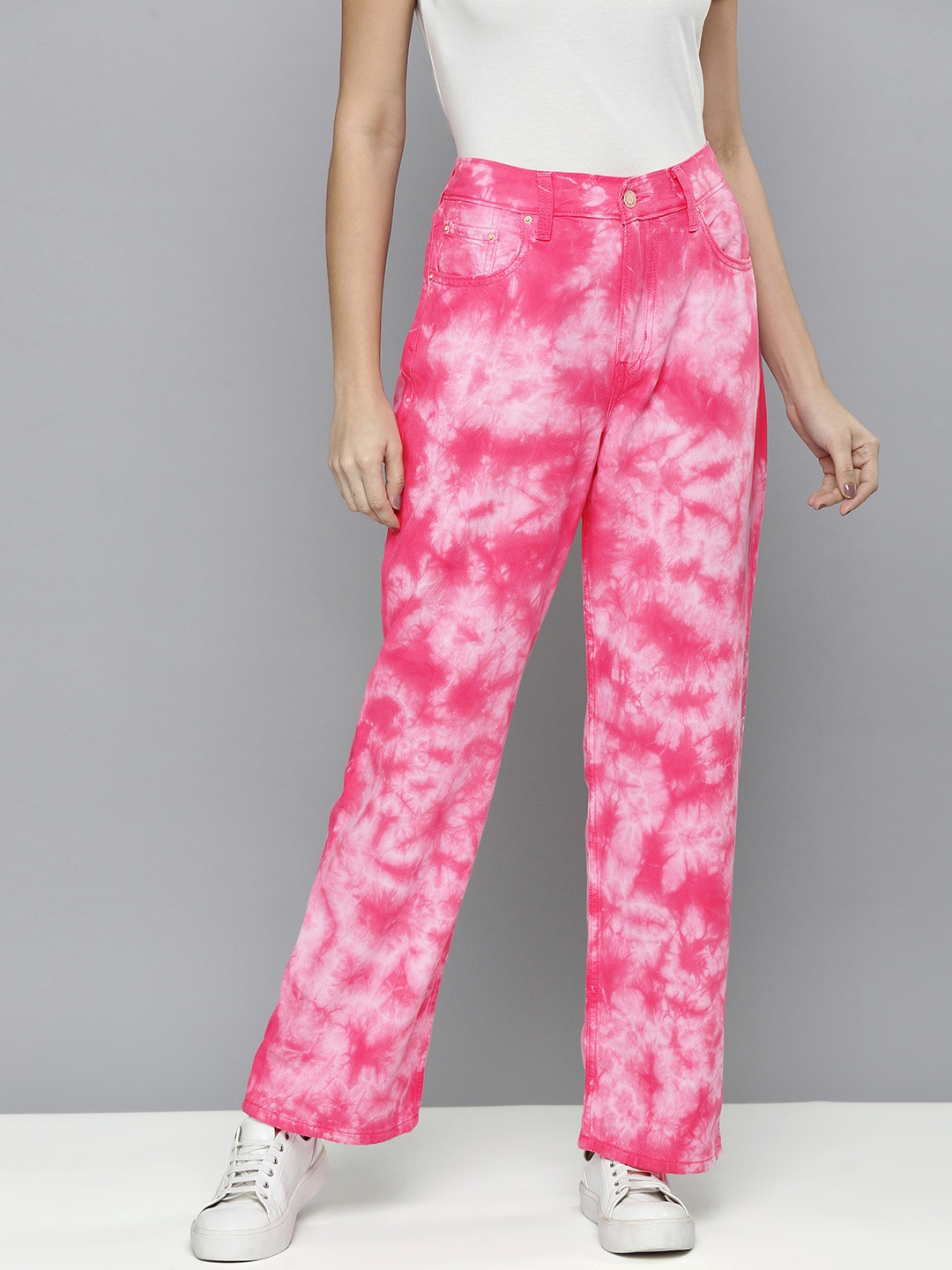 

Levis X Deepika Padukone Women Pink Relaxed Fit Heavy Fade Bleached Jeans