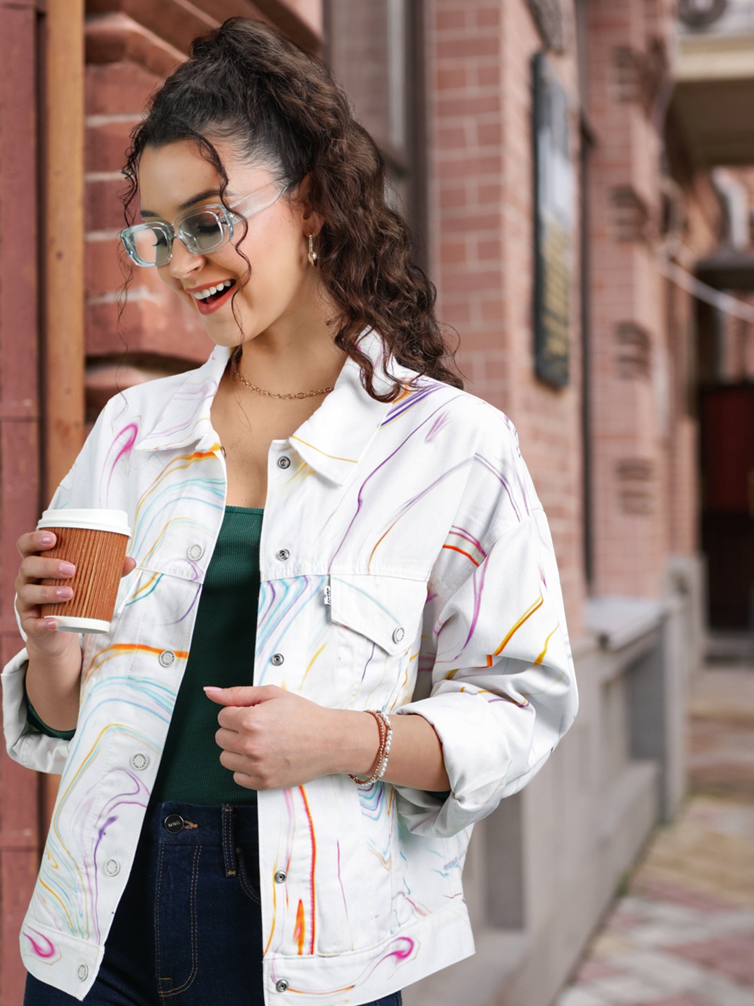 

Levis X Deepika Padukone Women Multicoloured Tie and Dye Printed Relaxed Fit Denim Jacket, Multi