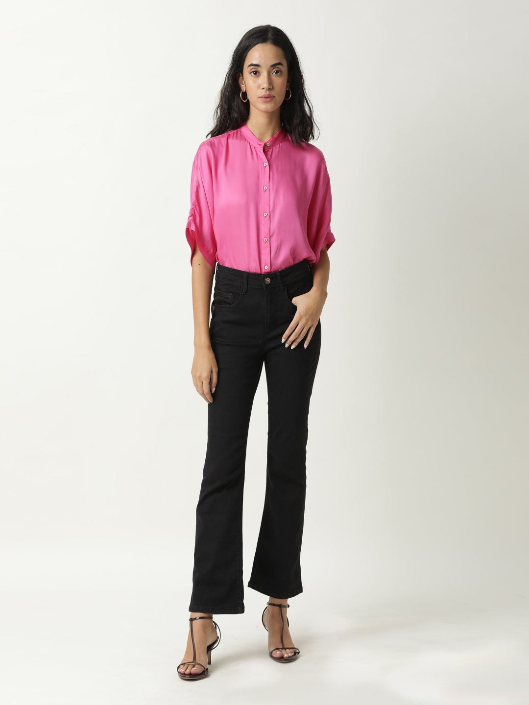 

RAREISM Women Black Tapered Fit Jeans