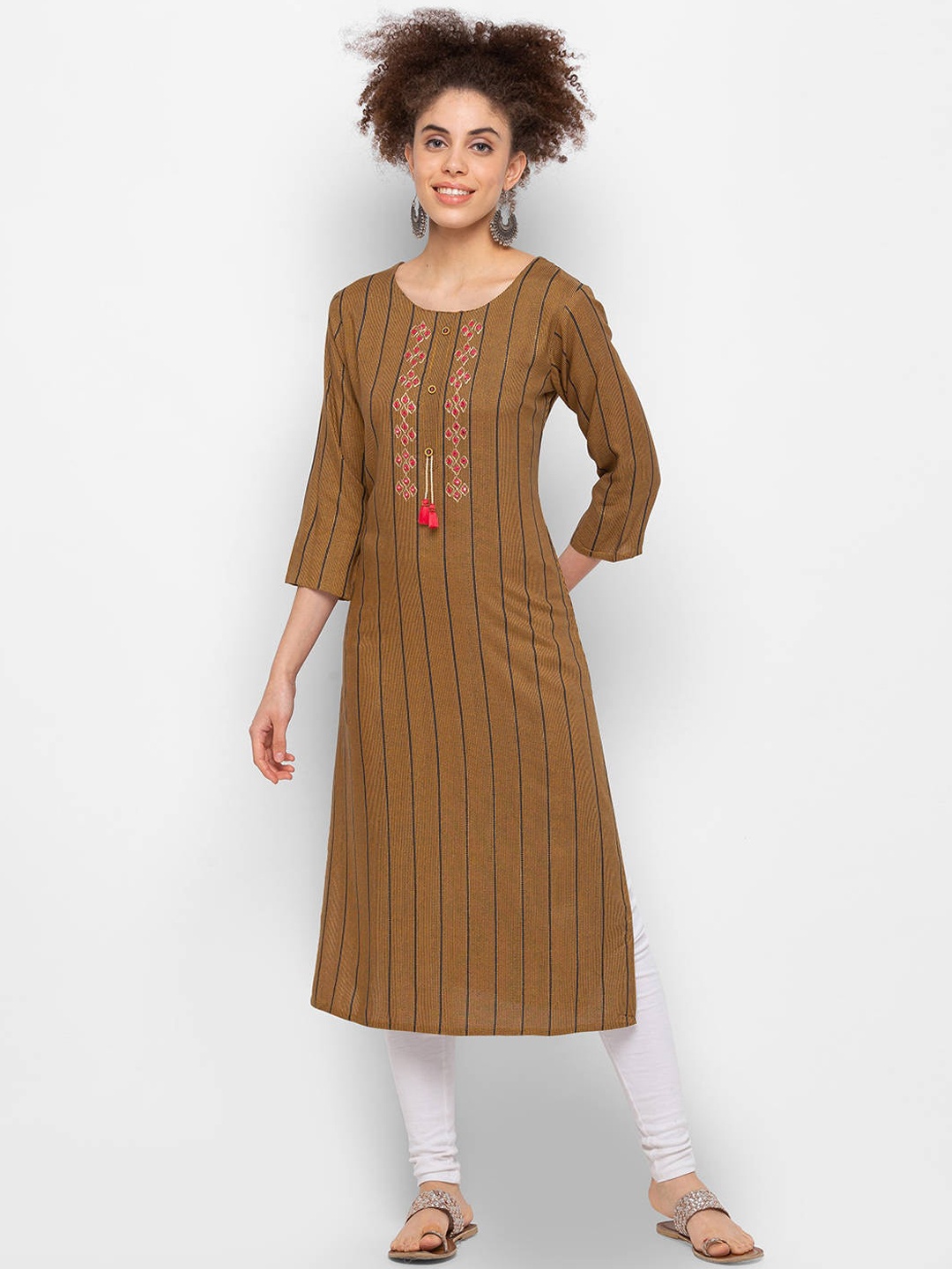 

ZOLA Women Mustard Yellow Striped Thread Work Kurta