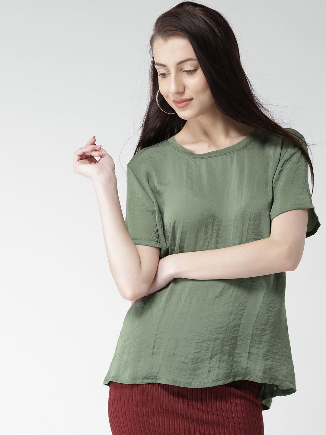 

FOREVER 21 Women Olive Green Solid Round Neck T-shirt