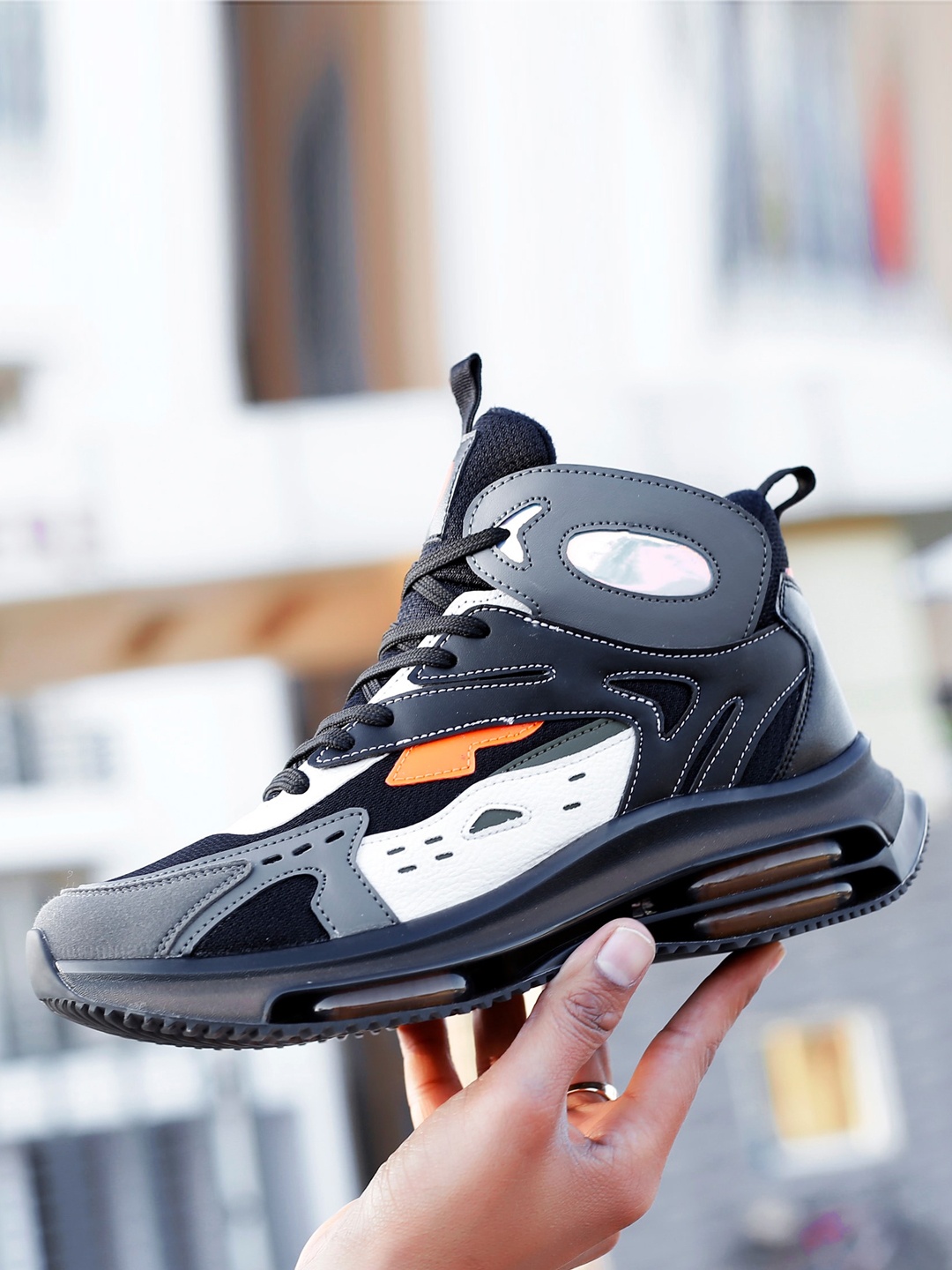 

bacca bucci Men Black & White Colourblocked X9X Elevated Sneakers