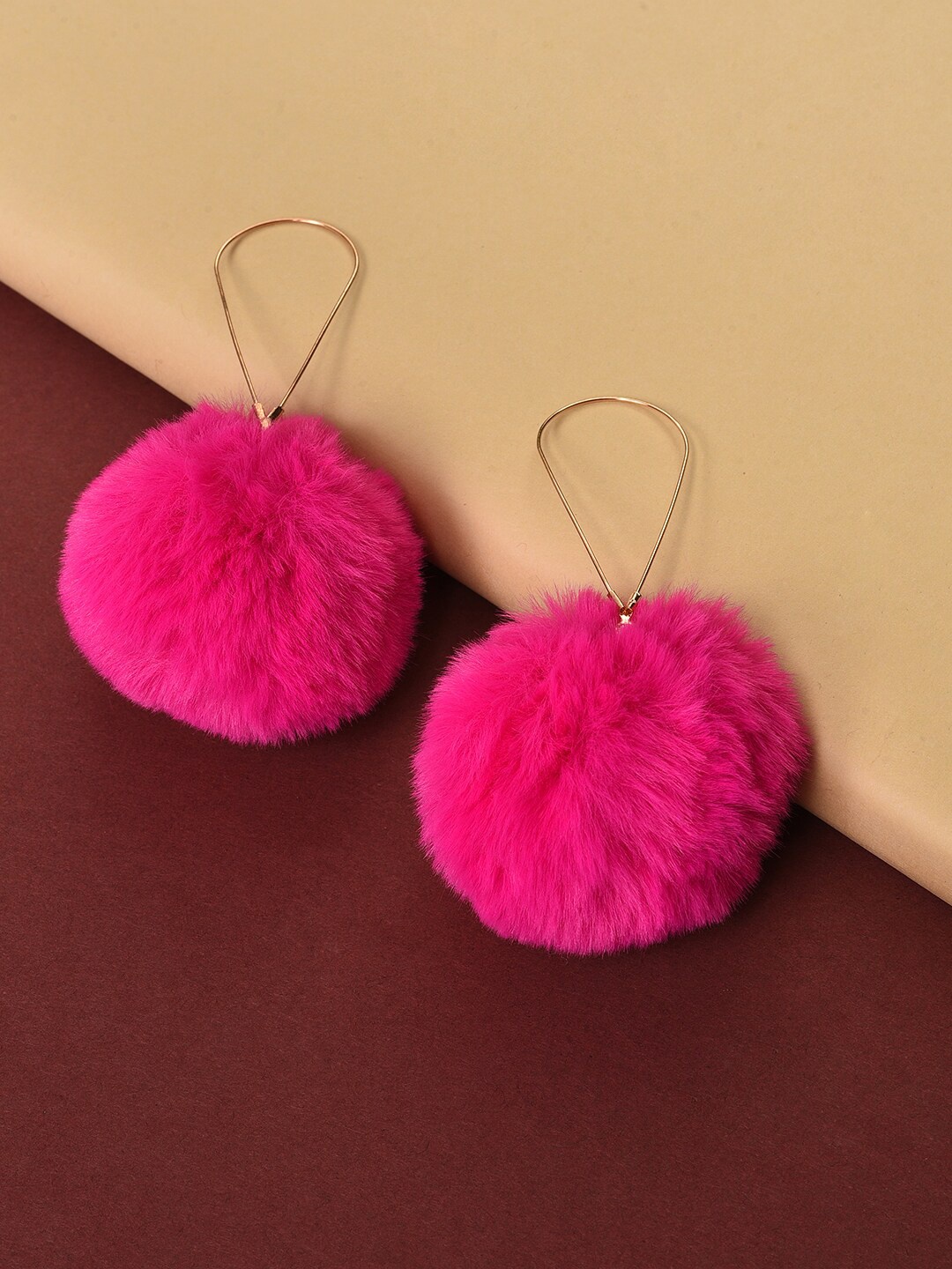 

SOHI Pink Contemporary Hoop Earrings