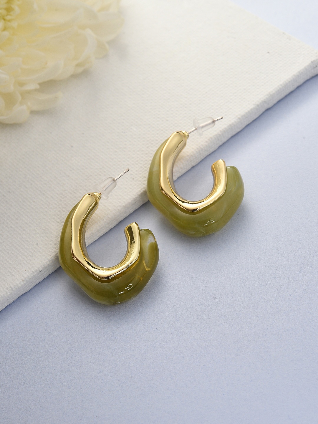 

SOHI Gold-Plated Green Circular Half Hoop Earrings