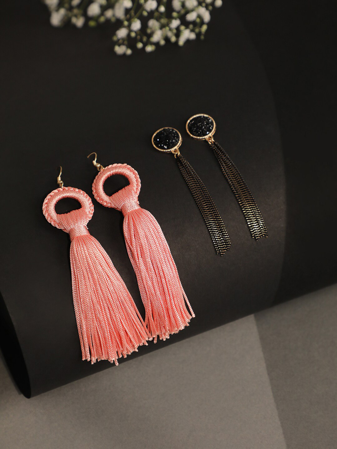 

SOHI Pack of 2 Pink & Black Contemporary Drop Earrings