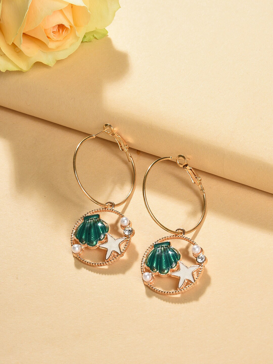 

SOHI Gold-Plated & Green Contemporary Hoop Earrings