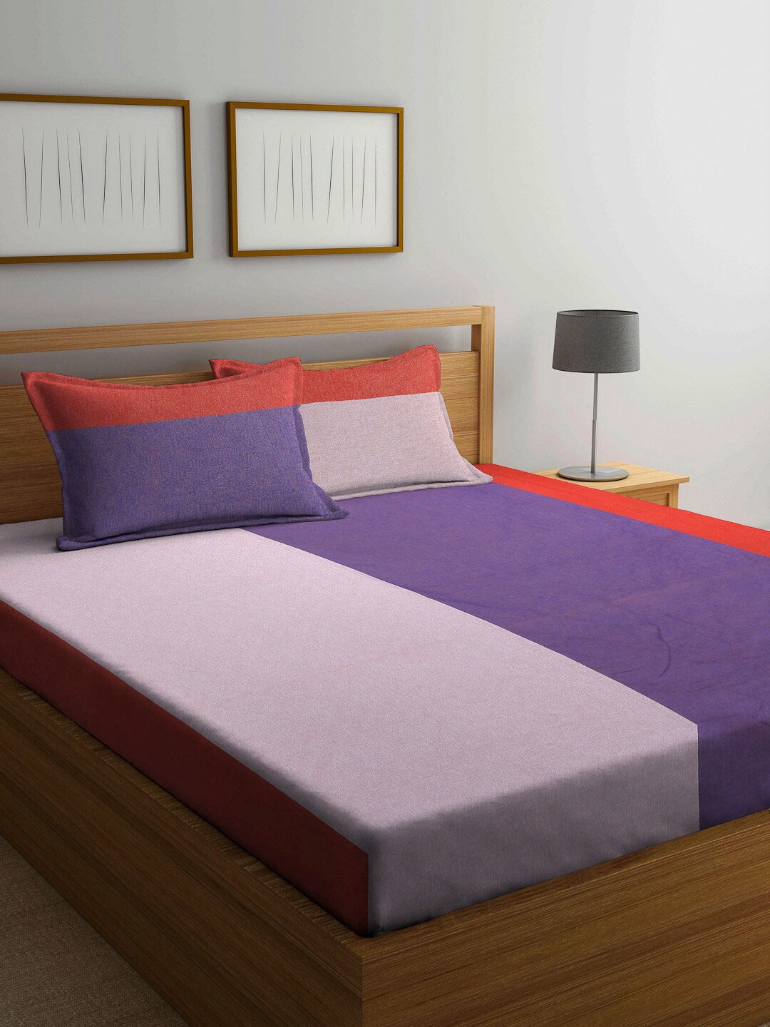 

Arrabi Red & Purple Geometric 300 TC King Bedsheet with 2 Pillow Covers