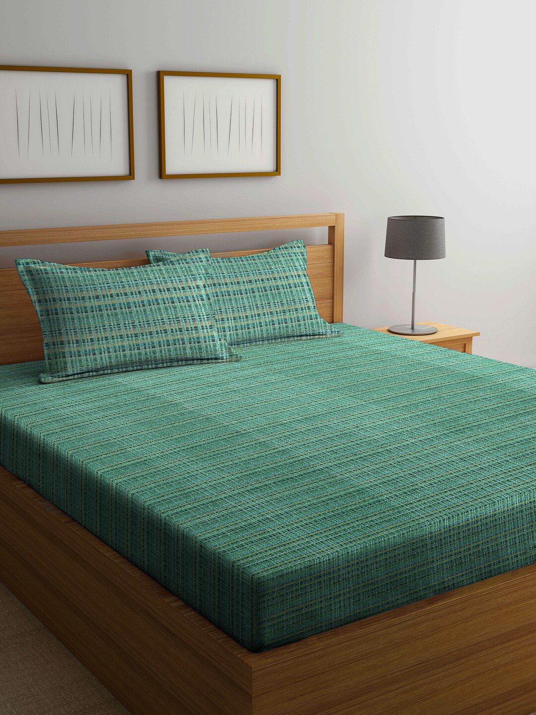 

Arrabi Green Striped 300 TC King Bedsheet with 2 Pillow Covers