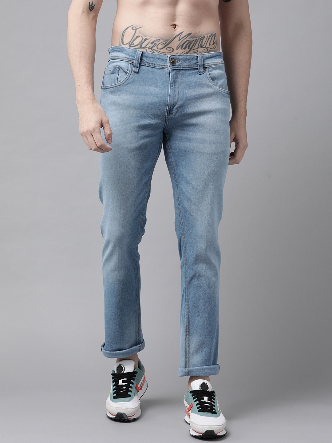 

Roadster Men Blue Slim Fit Heavy Fade Stretchable Jeans