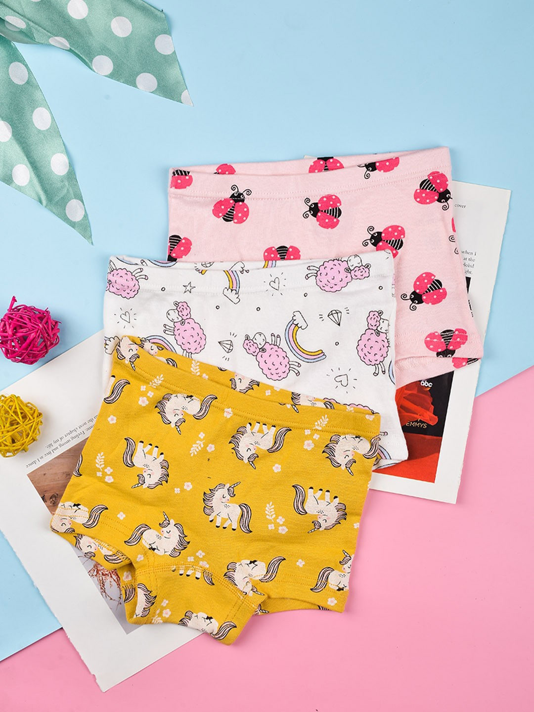 

POPLINS Girls Pack of 3 White & Pink Cotton Printed Boxer-Style Briefs PT-J111-100